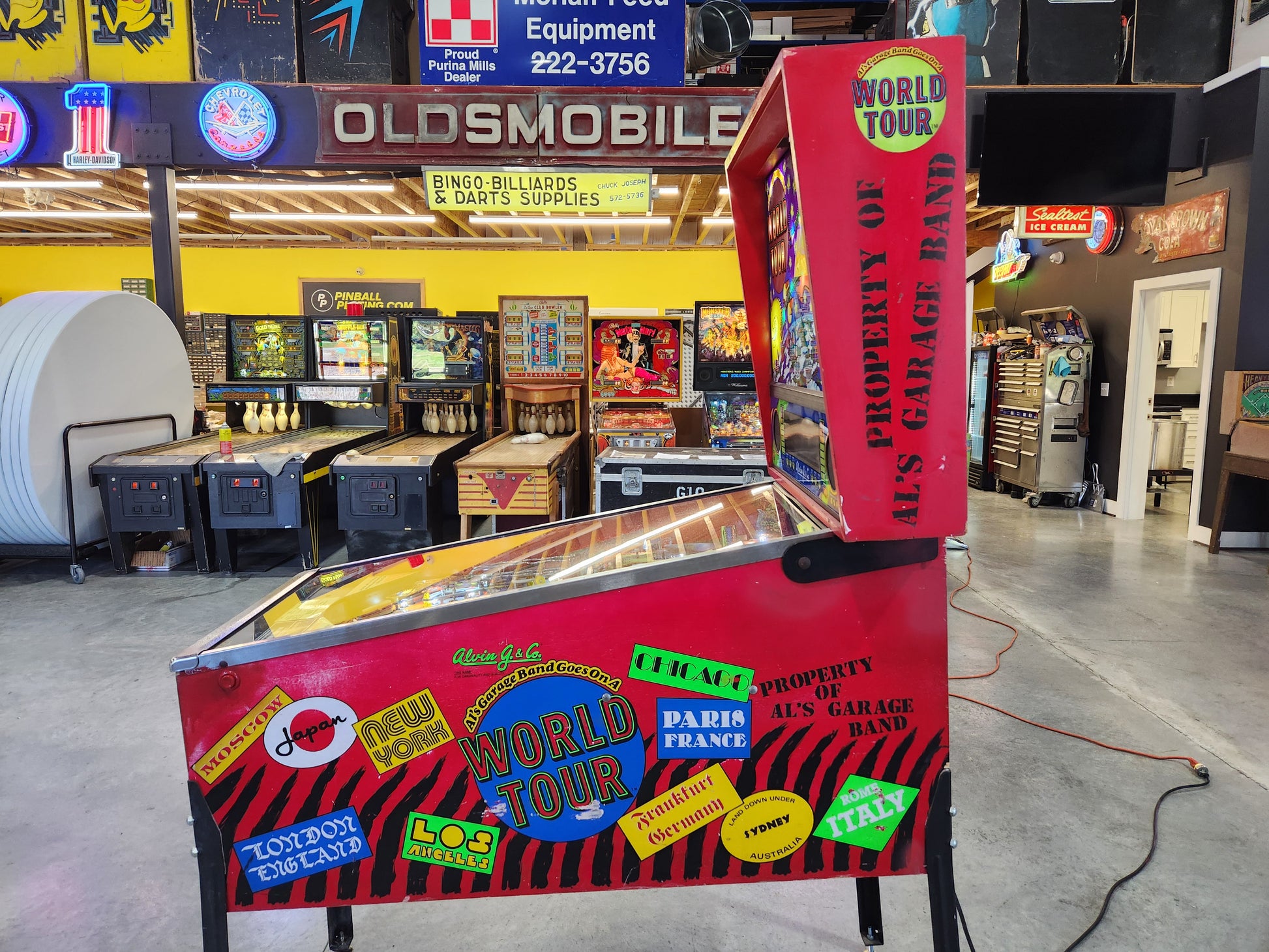 AL'S GARAGE BAND GOES ON A WORLD TOUR - 1992 Alvin G Pinball Machine - Shopped and WORKING!