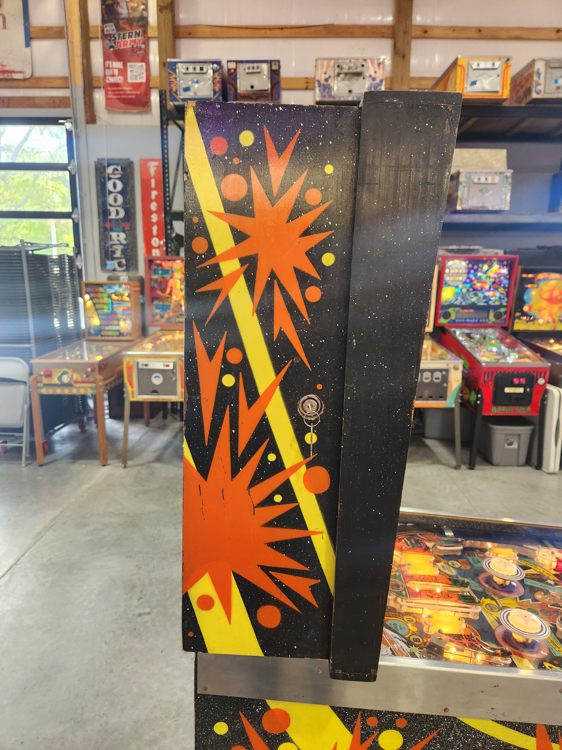 BUCK ROGERS - 1980 Gottlieb Pinball Machine - Shopped and WORKS 100%!