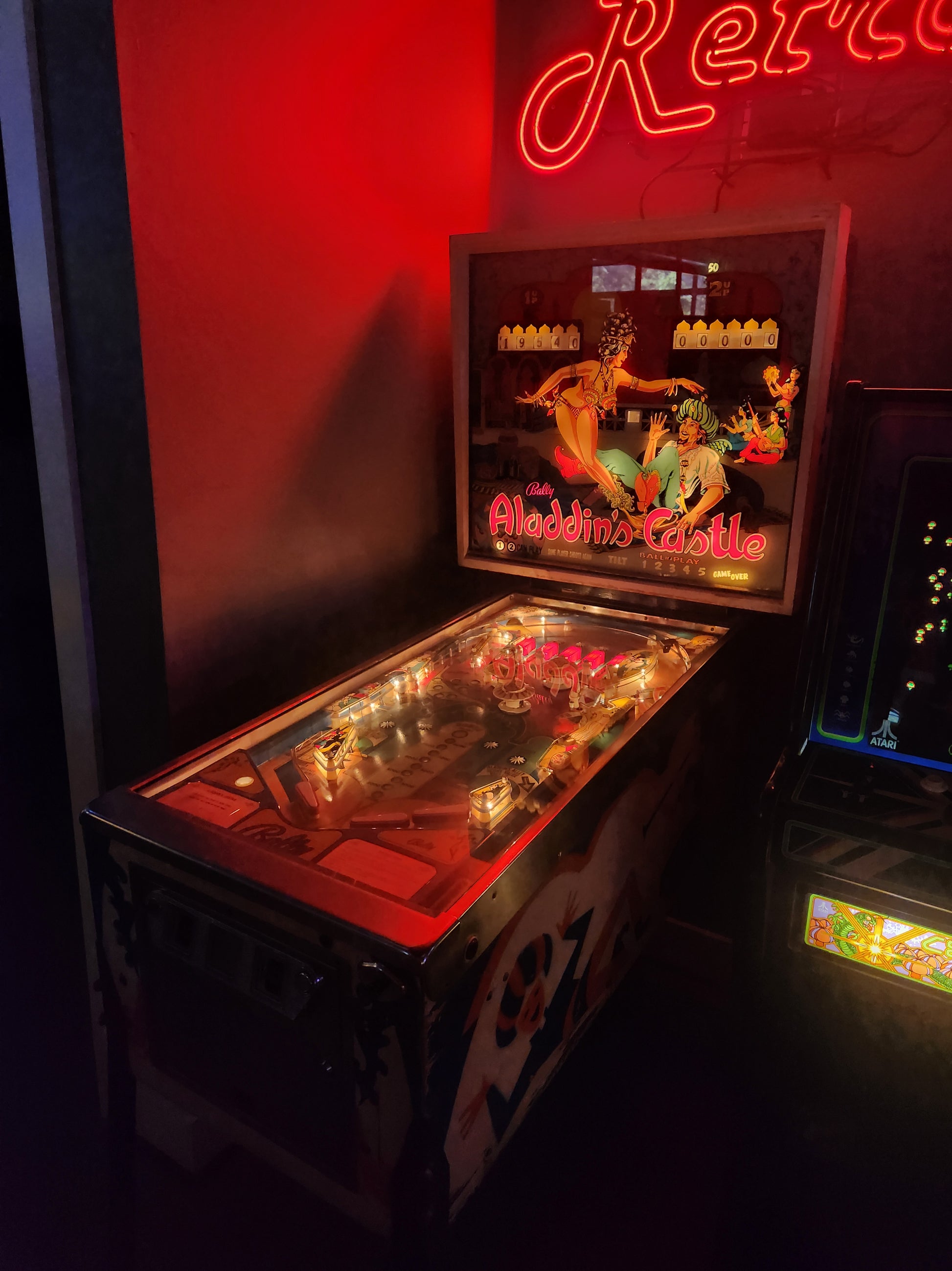 ALADDIN'S CASTLE - 1976 Bally EM Pinball Machine - Shopped and Working Great!