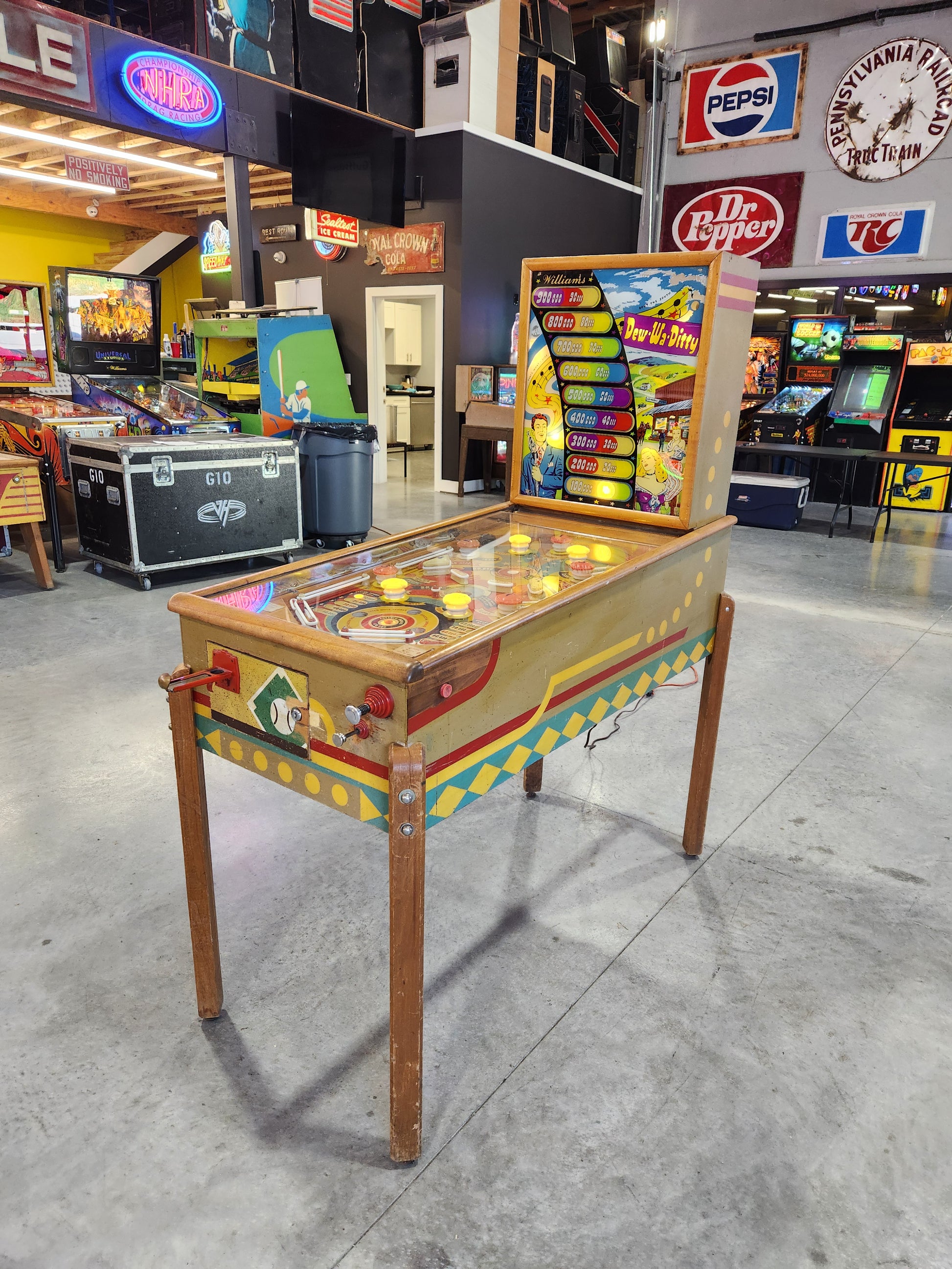 DEW-WA-DITTY - 1948 Williams Electro Mechanical Woodrail Pinball Machine - Shopped and WORKING!