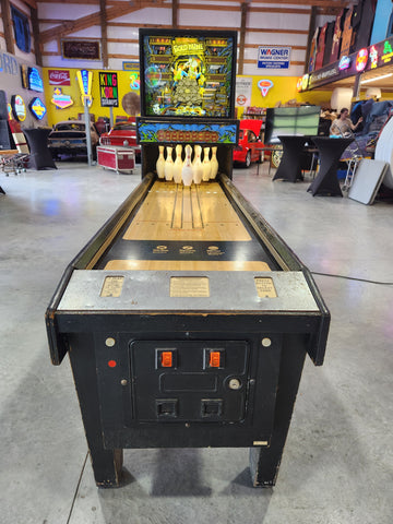 GOLD MINE - 1988 Williams Shuffle Alley Puck Bowler Machine - - Shopped and Working 100%