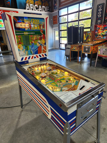 CROSS TOWN - 1966 Gottlieb EM Pinball Machine - Shopped and WORKS GREAT!