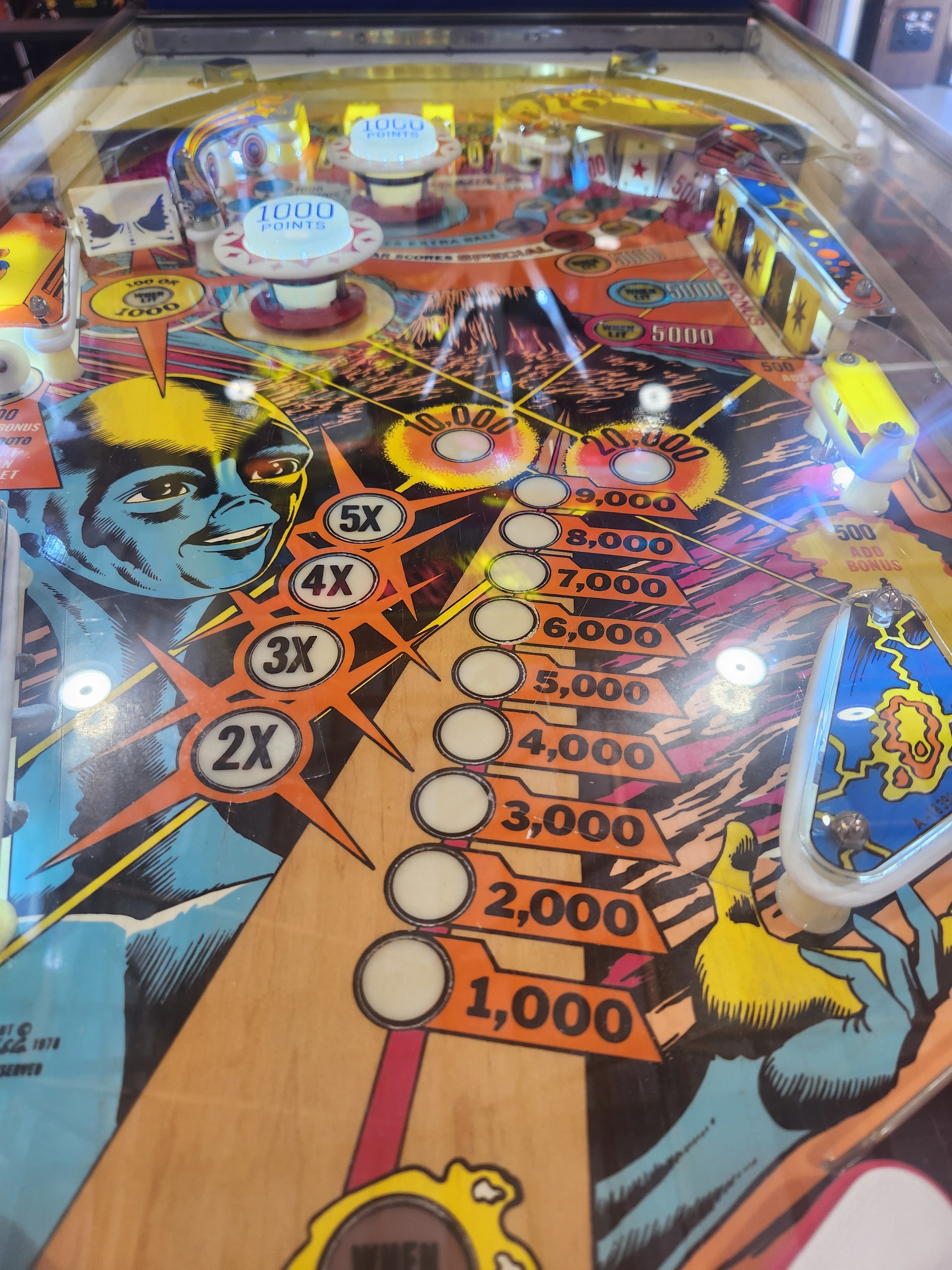 CLOSE ENCOUNTERS OF THE THIRD KIND - 1978 Gottlieb Pinball Machine - WORKS 100% - NICE GAME