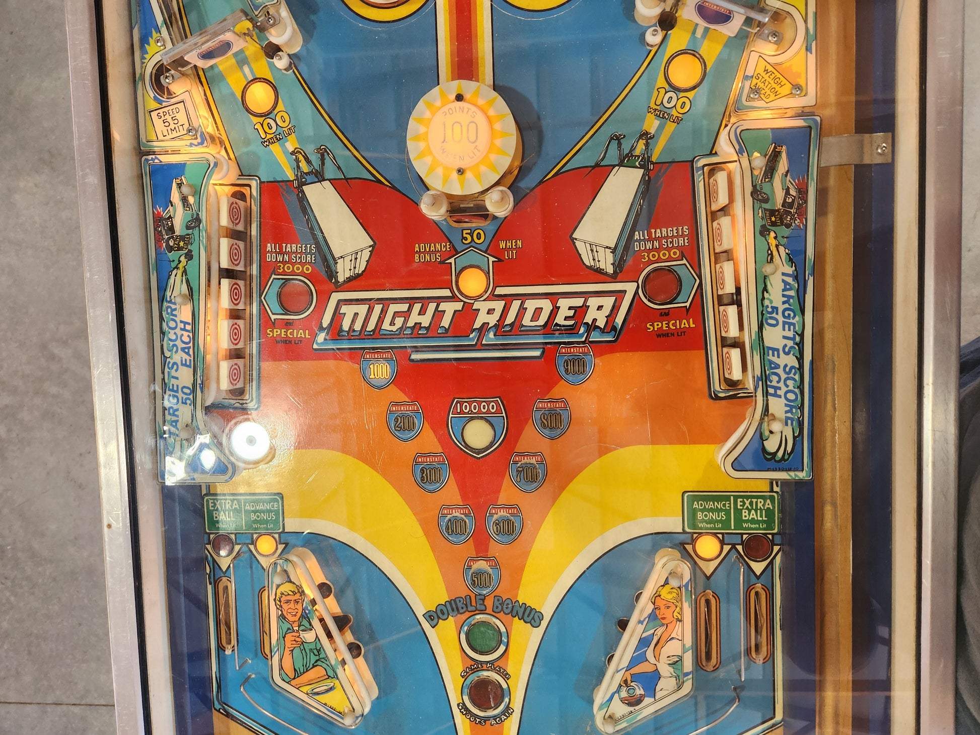 NIGHT RIDER - 1977 Bally Pinball Machine - WORKS 100% - REALLY NICE GAME