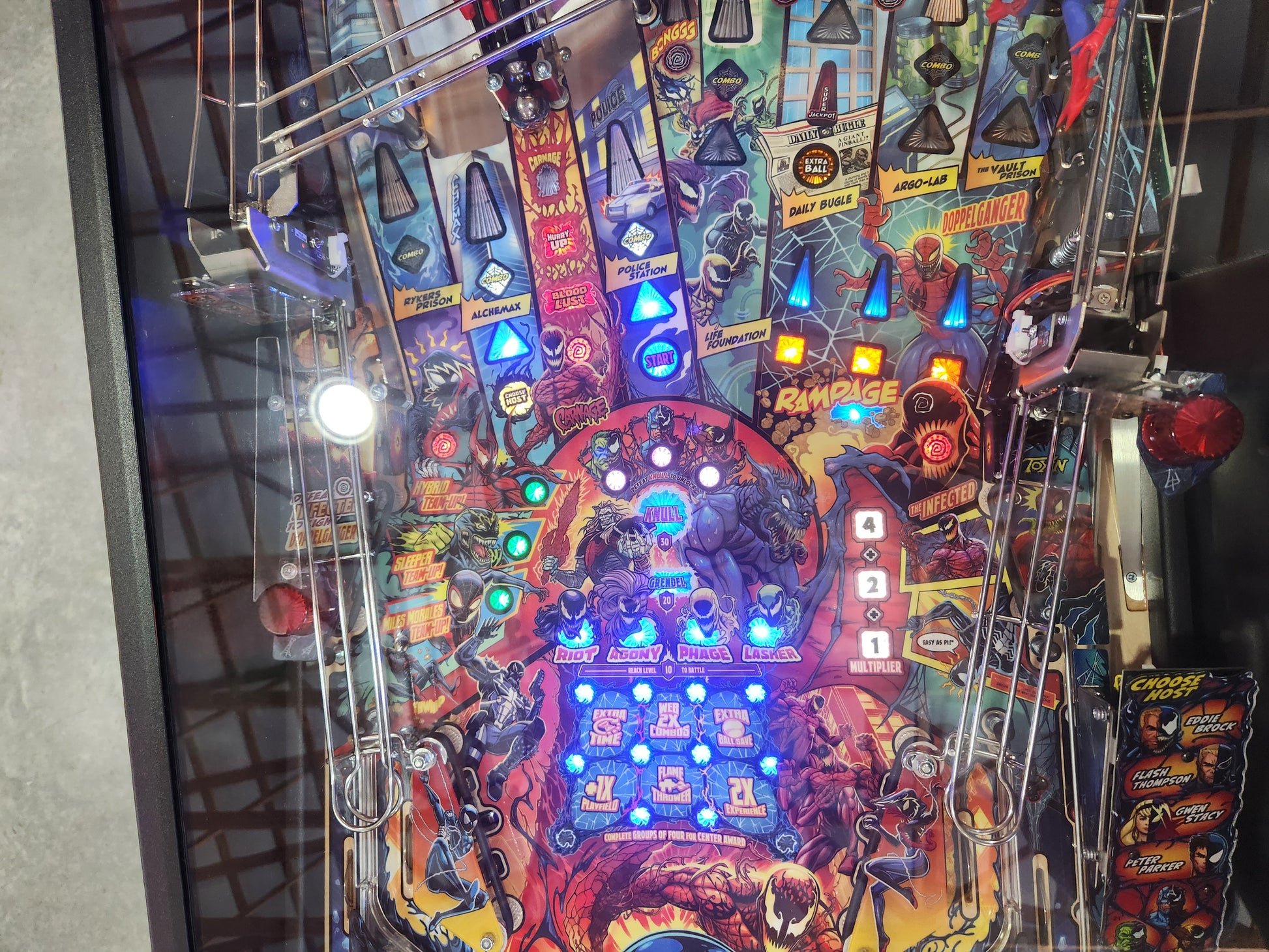 VENOM PREMIUM - 2023 Stern Pinball Machine - WORKS 100% - Low Plays - INSIDER CONNECTED