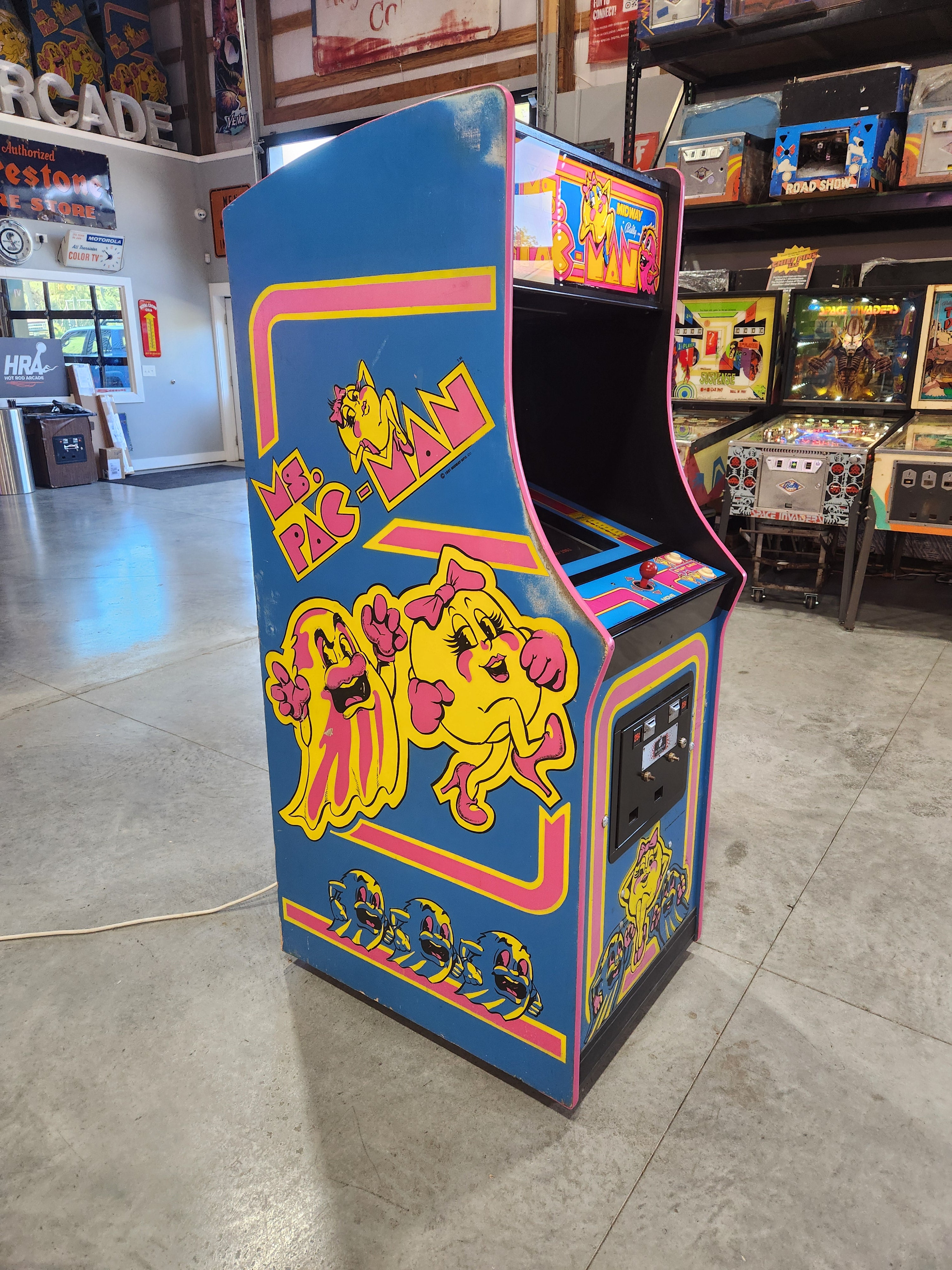 Ms Pac-Man Multicade Mutigame Arcade Game 60 Games in 1 Cabinet