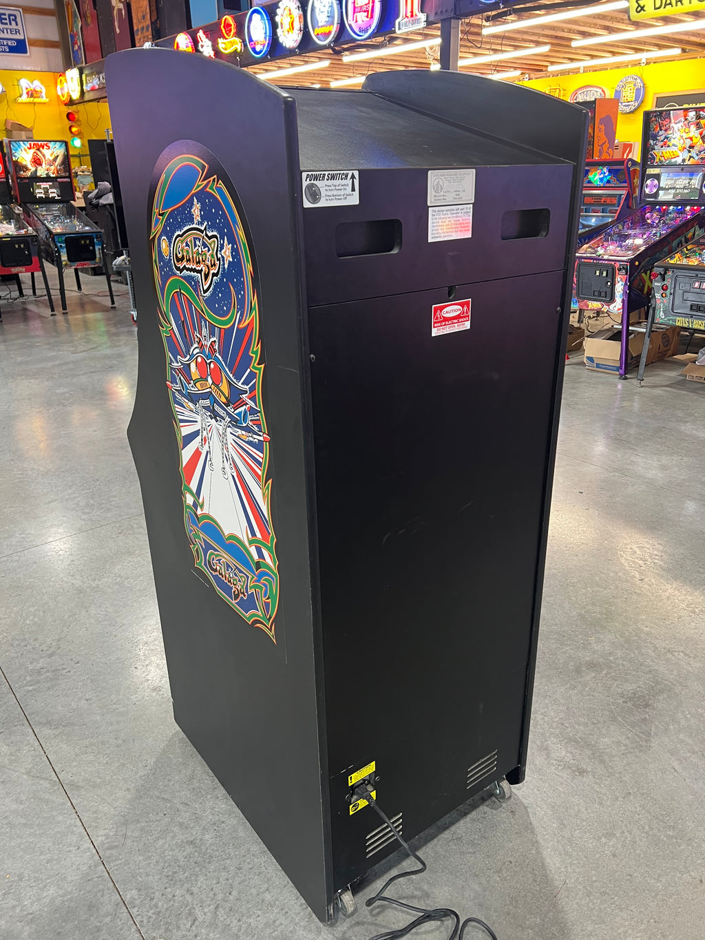 Ms Pac-Man Galaga Reunion Arcade Class of 1981 Game (also plays PAC-MAN) - Original NICE Cabinet - Works 100% Flat Screen BEAUTIFUL GAME!!!