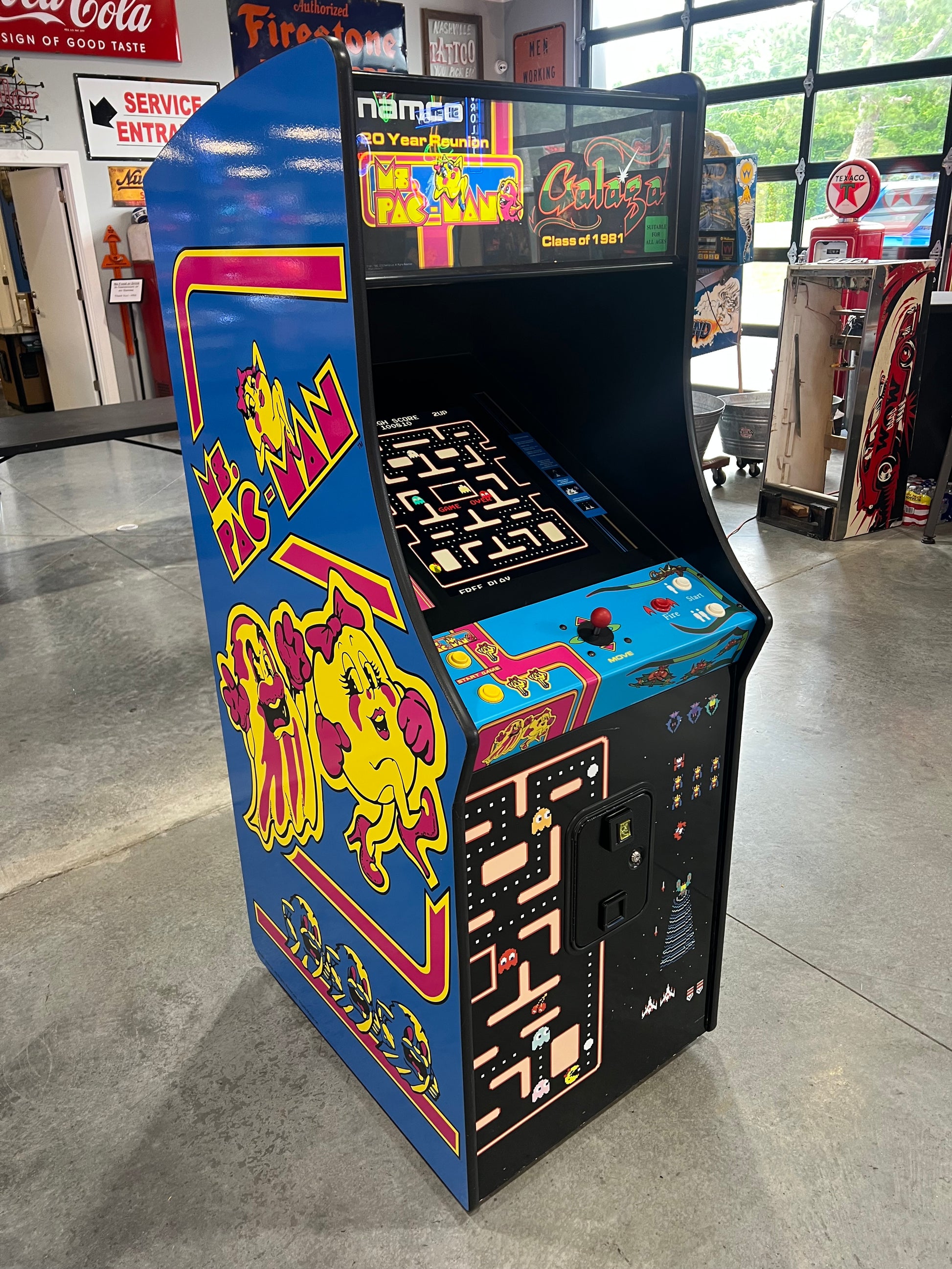 Ms Pac-Man Galaga Reunion Arcade Class of 1981 Game (also plays PAC-MAN) - Original NICE Cabinet - Works 100% Flat Screen BEAUTIFUL GAME!!!