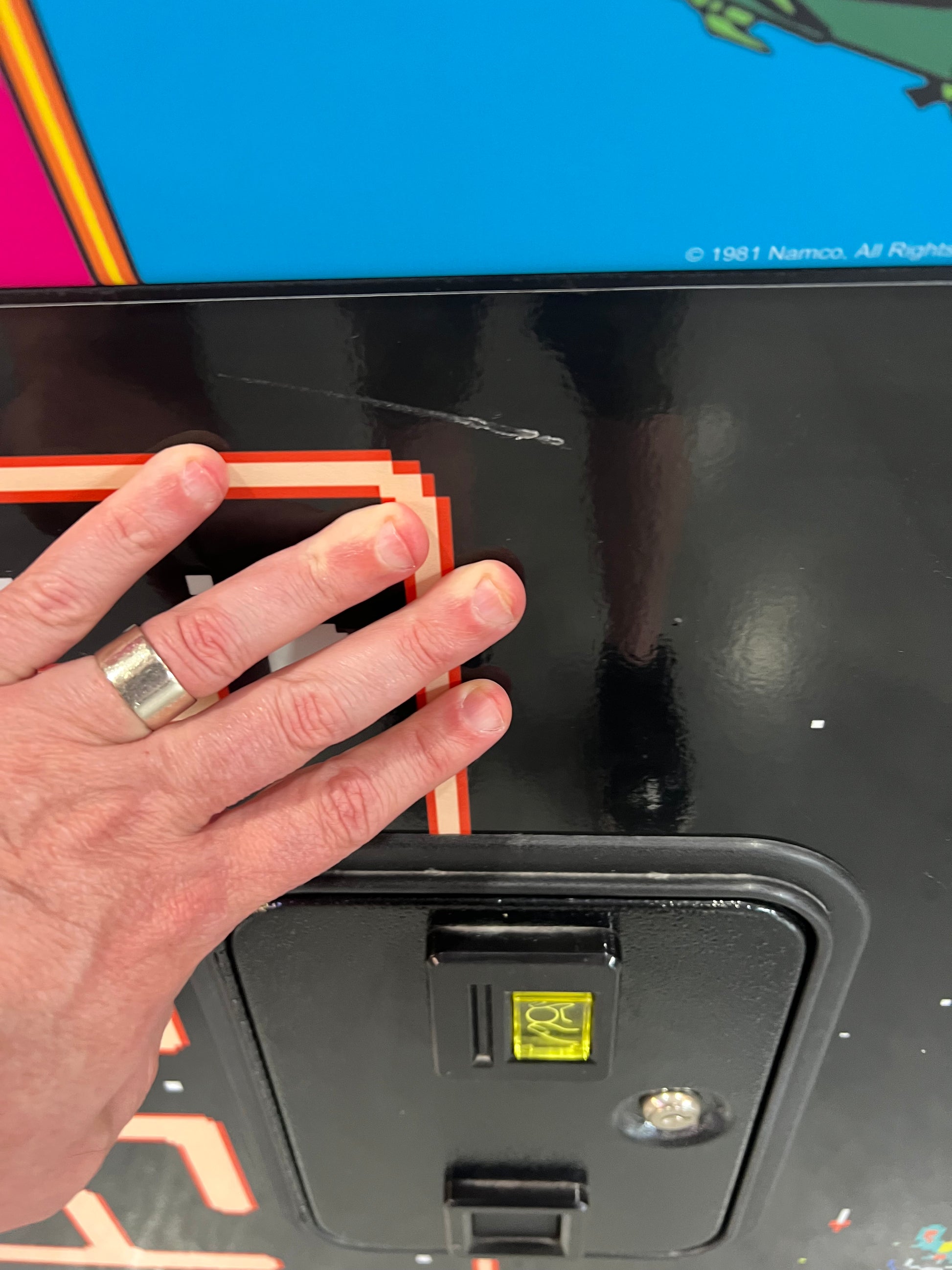 Ms Pac-Man Galaga Reunion Arcade Class of 1981 Game (also plays PAC-MAN) - Original NICE Cabinet - Works 100% Flat Screen BEAUTIFUL GAME!!!