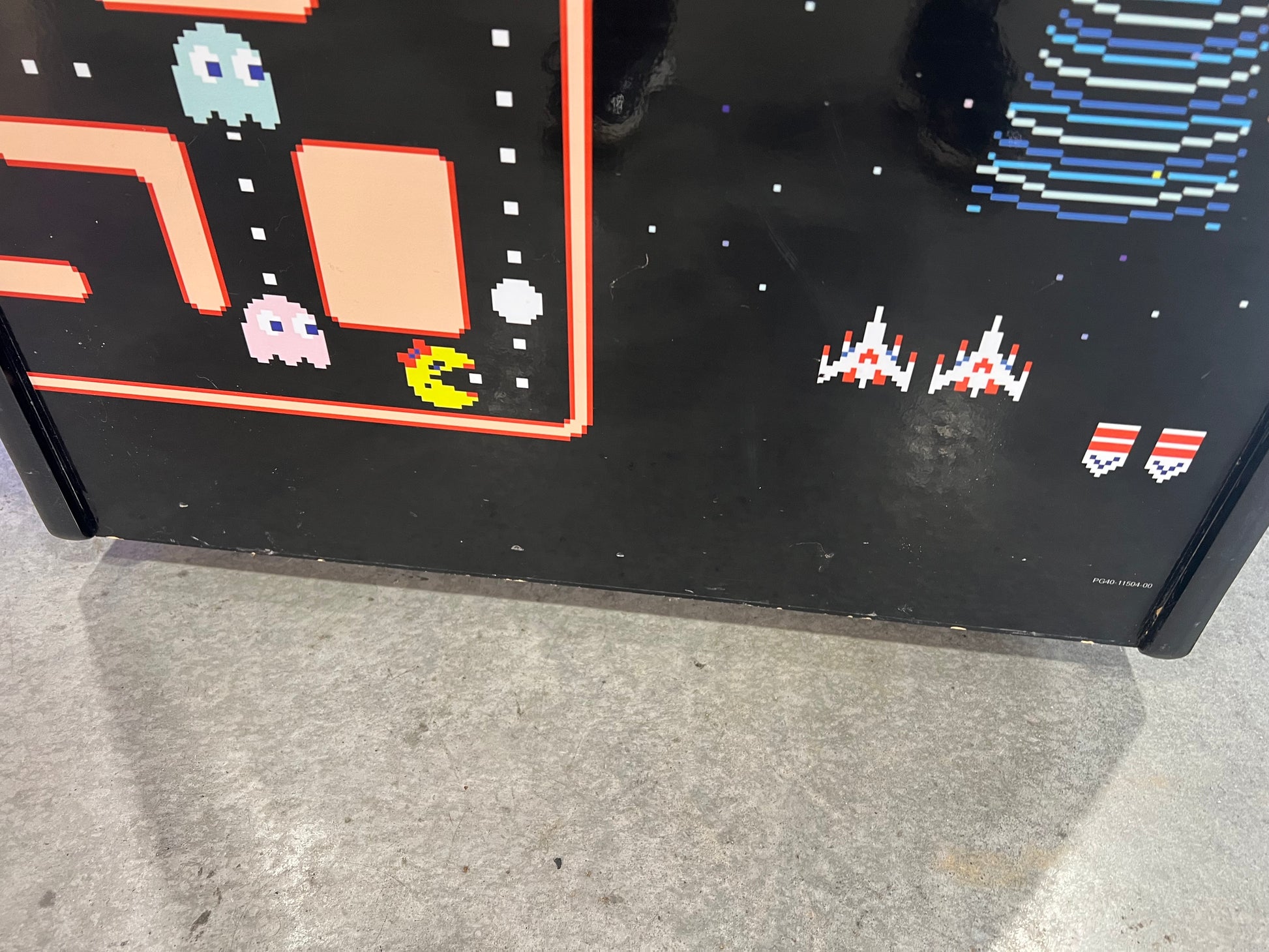 Ms Pac-Man Galaga Reunion Arcade Class of 1981 Game (also plays PAC-MAN) - Original NICE Cabinet - Works 100% Flat Screen BEAUTIFUL GAME!!!