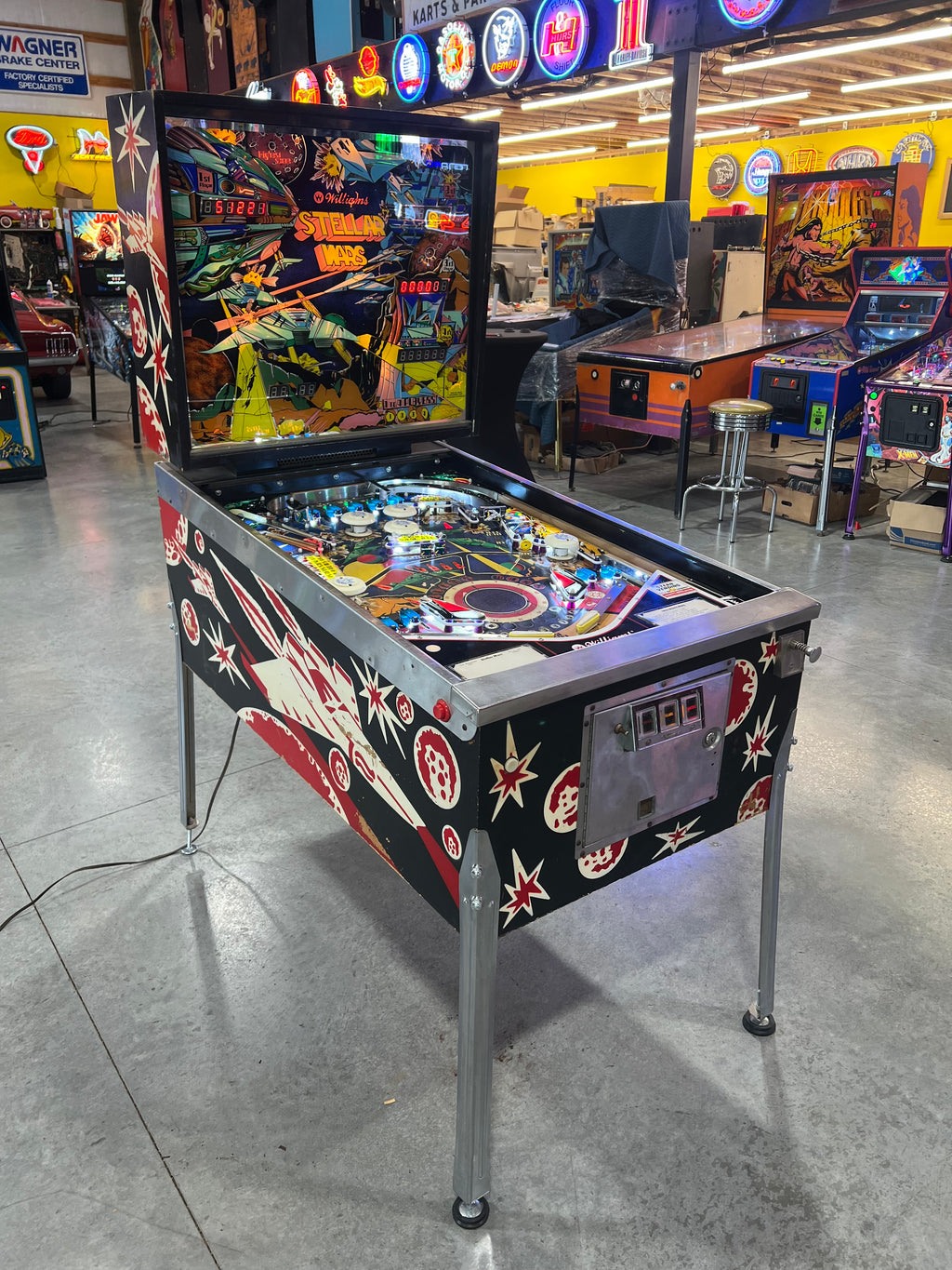 STELLAR WARS - 1979 Williams Pinball Machine - WORKS 100% - Great Playing FUN Game