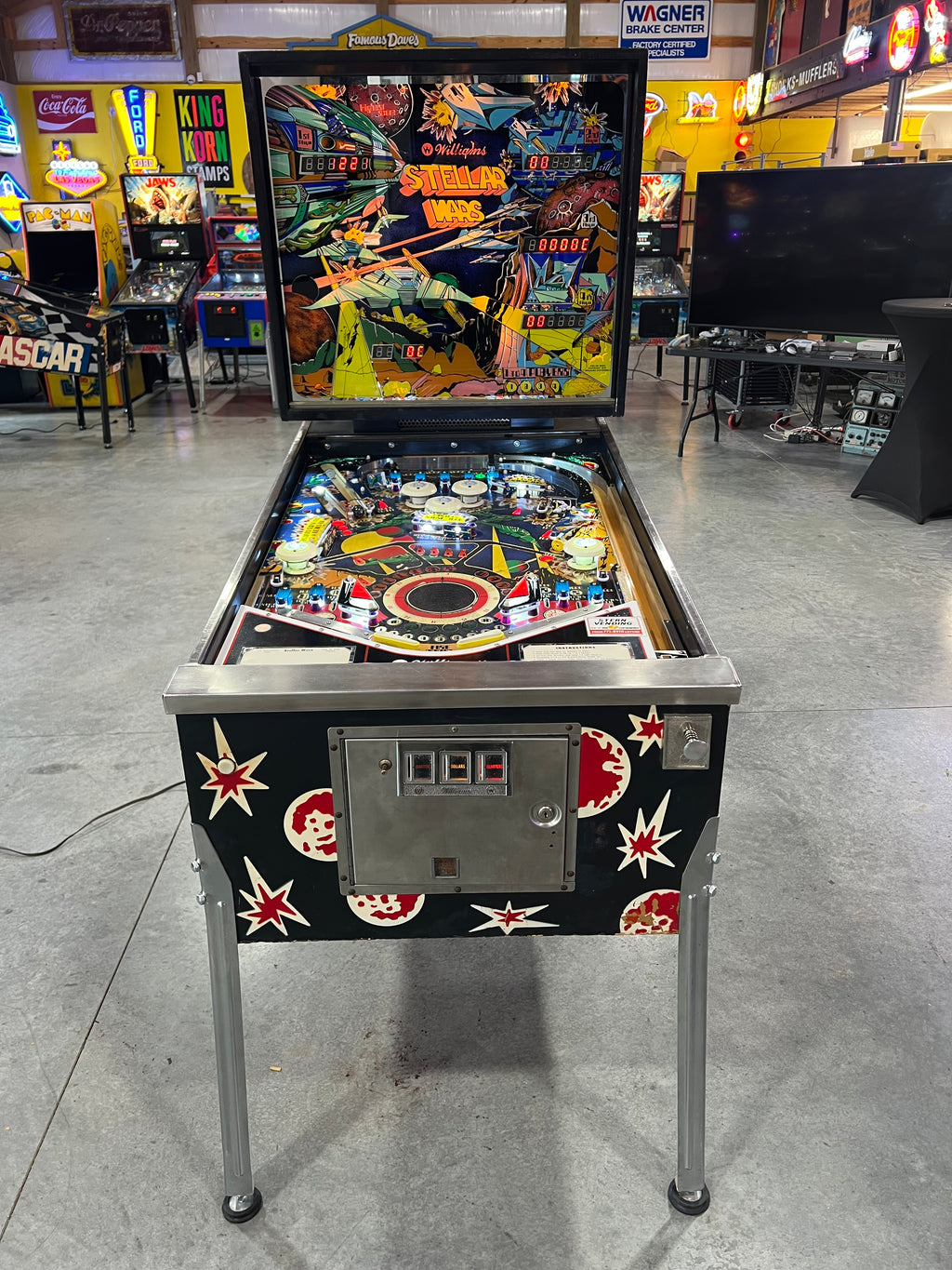 STELLAR WARS - 1979 Williams Pinball Machine - WORKS 100% - Great Playing FUN Game