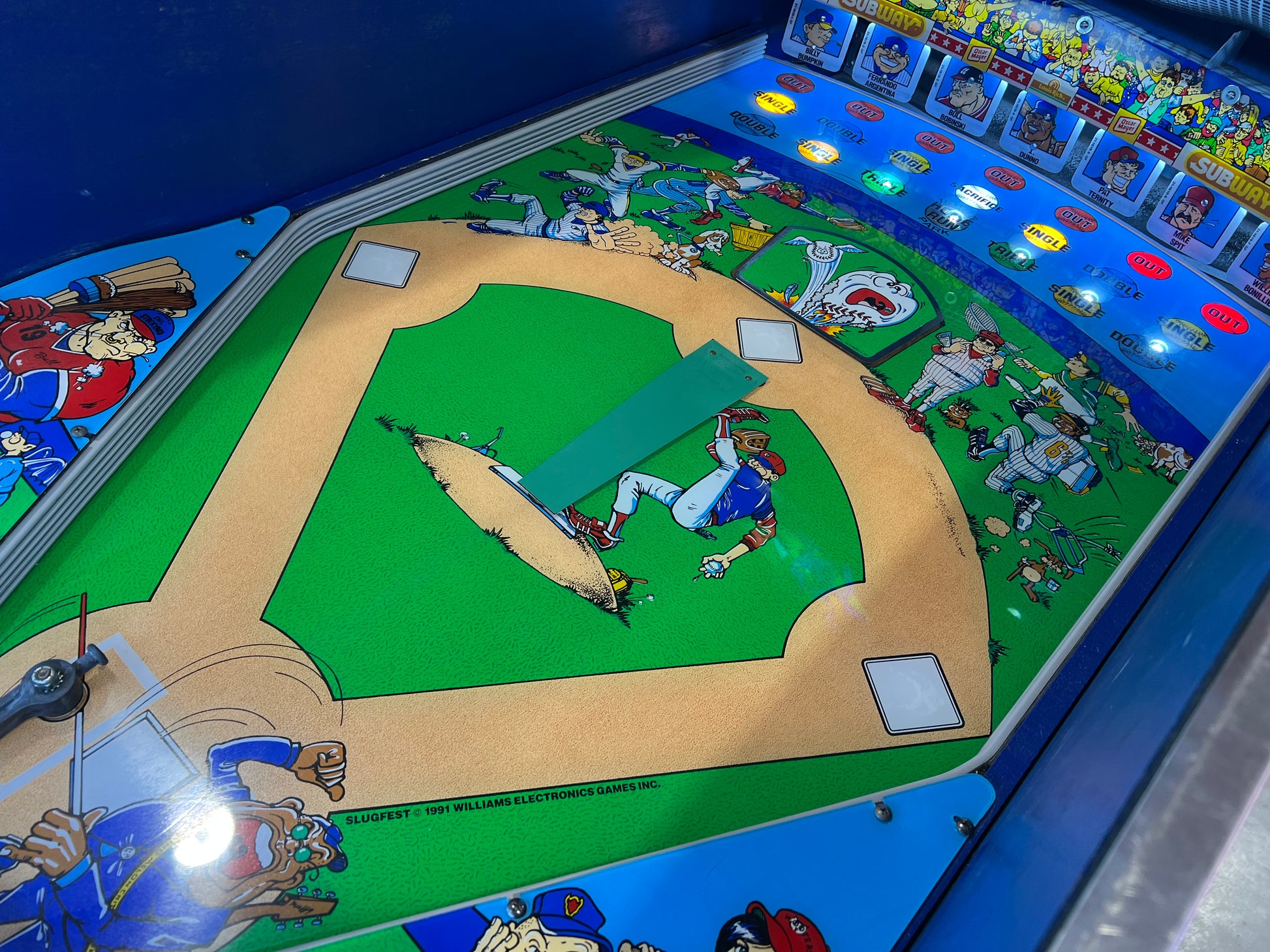 Slugfest 1991 Pitch and Bat Williams Pinball Machine - WORKS 100% - Nice Game DISPENSES BASEBALL CARDS!!! Card Shop Ready!
