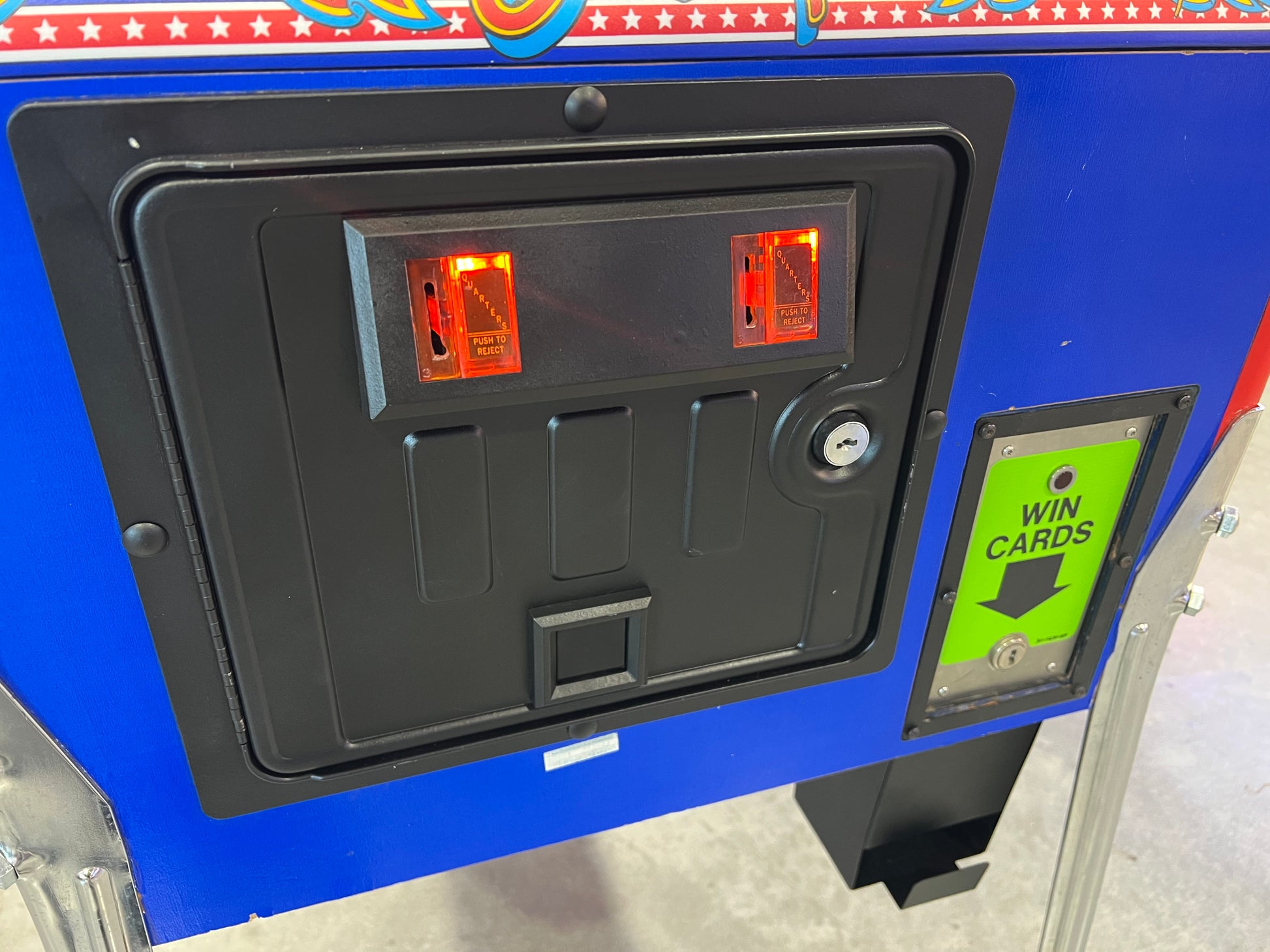 Slugfest 1991 Pitch and Bat Williams Pinball Machine - WORKS 100% - Nice Game DISPENSES BASEBALL CARDS!!! Card Shop Ready!