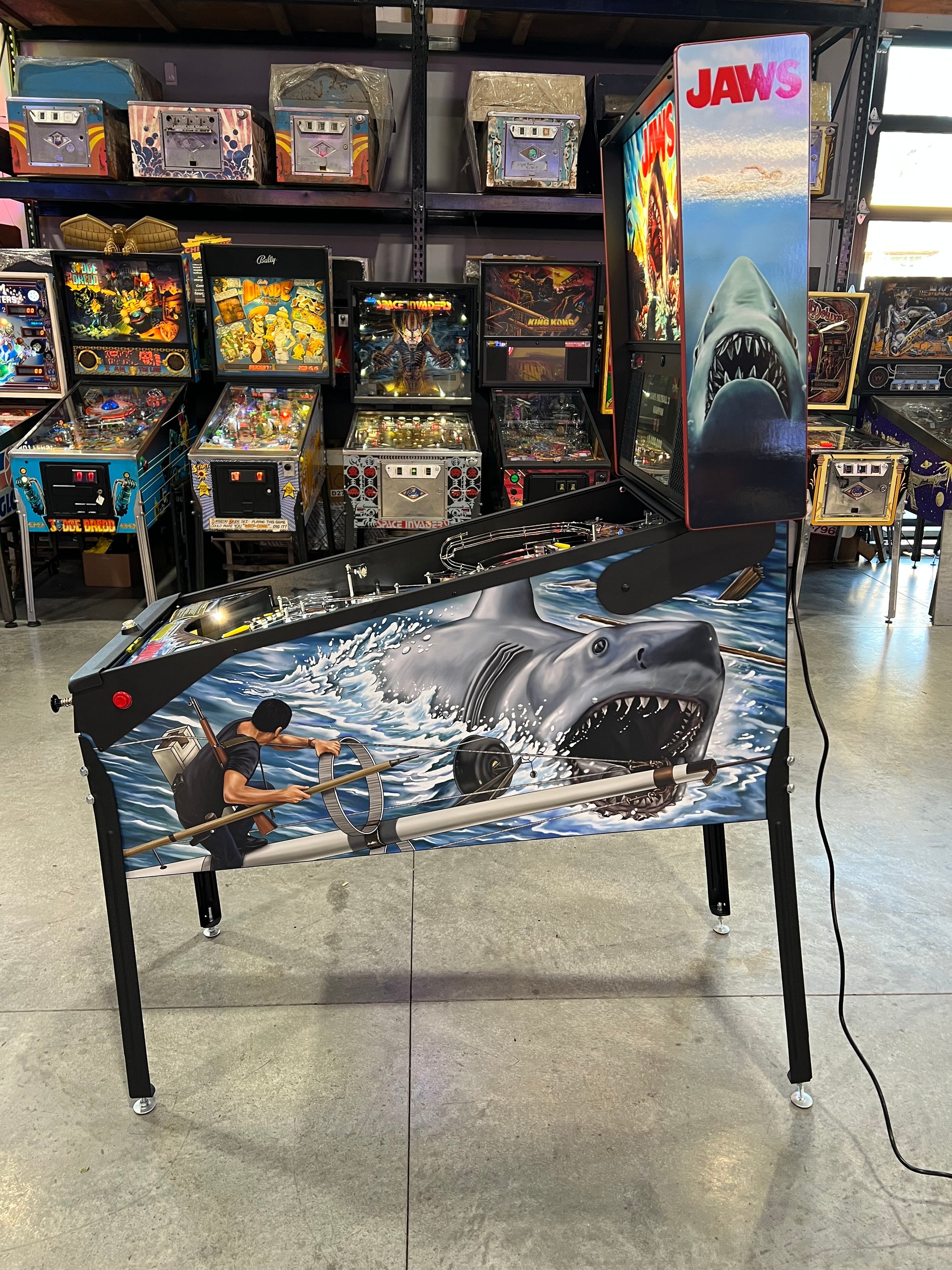 JAWS PREMIUM - 2026 Stern Pinball Machine - WORKS 100% - Brand New - INSIDER CONNECTED