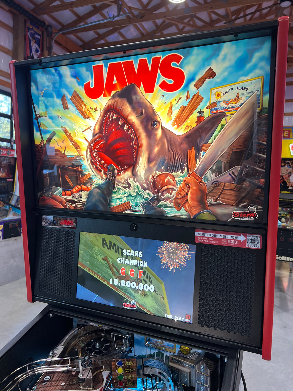 JAWS PREMIUM - 2026 Stern Pinball Machine - WORKS 100% - Brand New - INSIDER CONNECTED