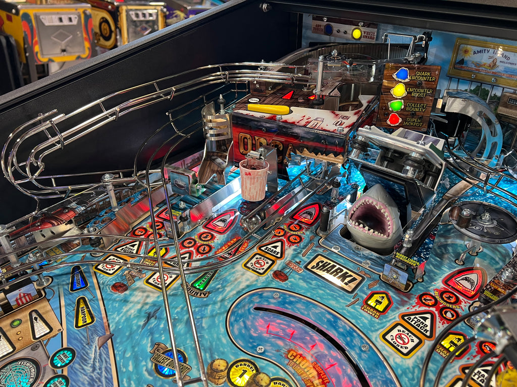 JAWS PREMIUM - 2026 Stern Pinball Machine - WORKS 100% - Brand New - INSIDER CONNECTED