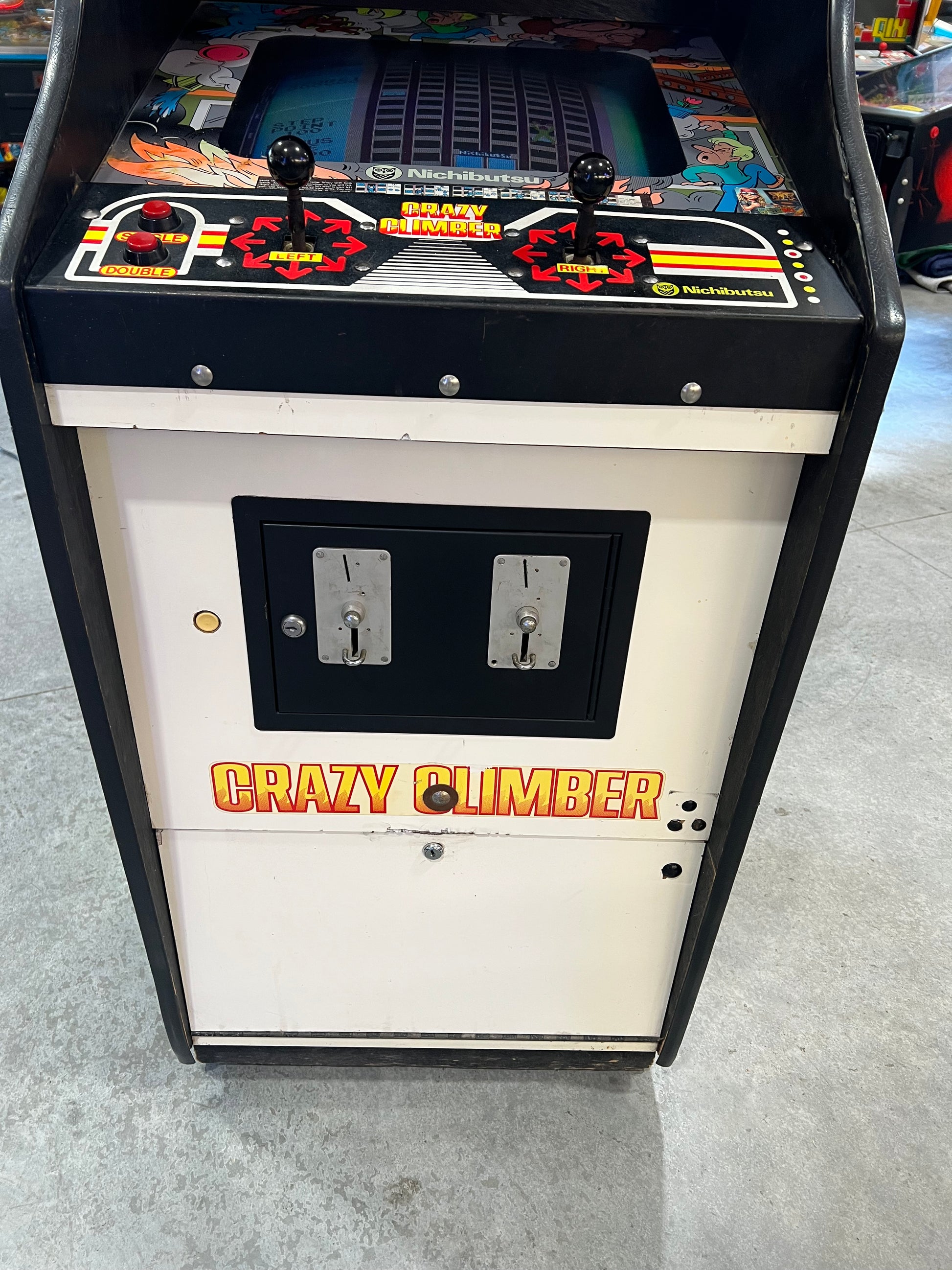 CRAZY CLIMBER - Nichibutsu Arcade Game - Works 100% - Rarer Classic - Hard to Find!