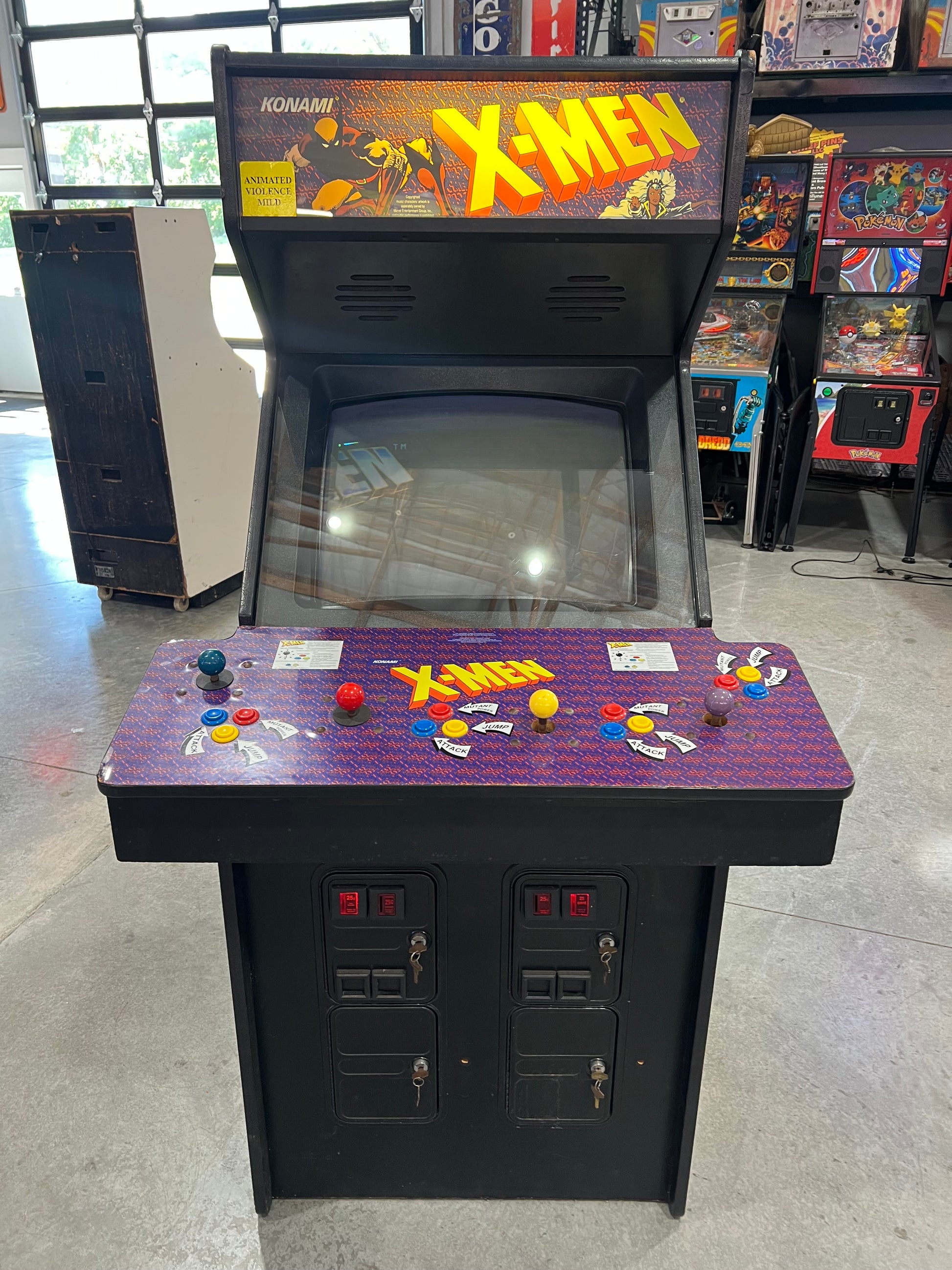 X-Men - 4 PLAYER - Konami Arcade Game! ORIGINAL! Nice Looking Arcade Cabinet - Works Great!