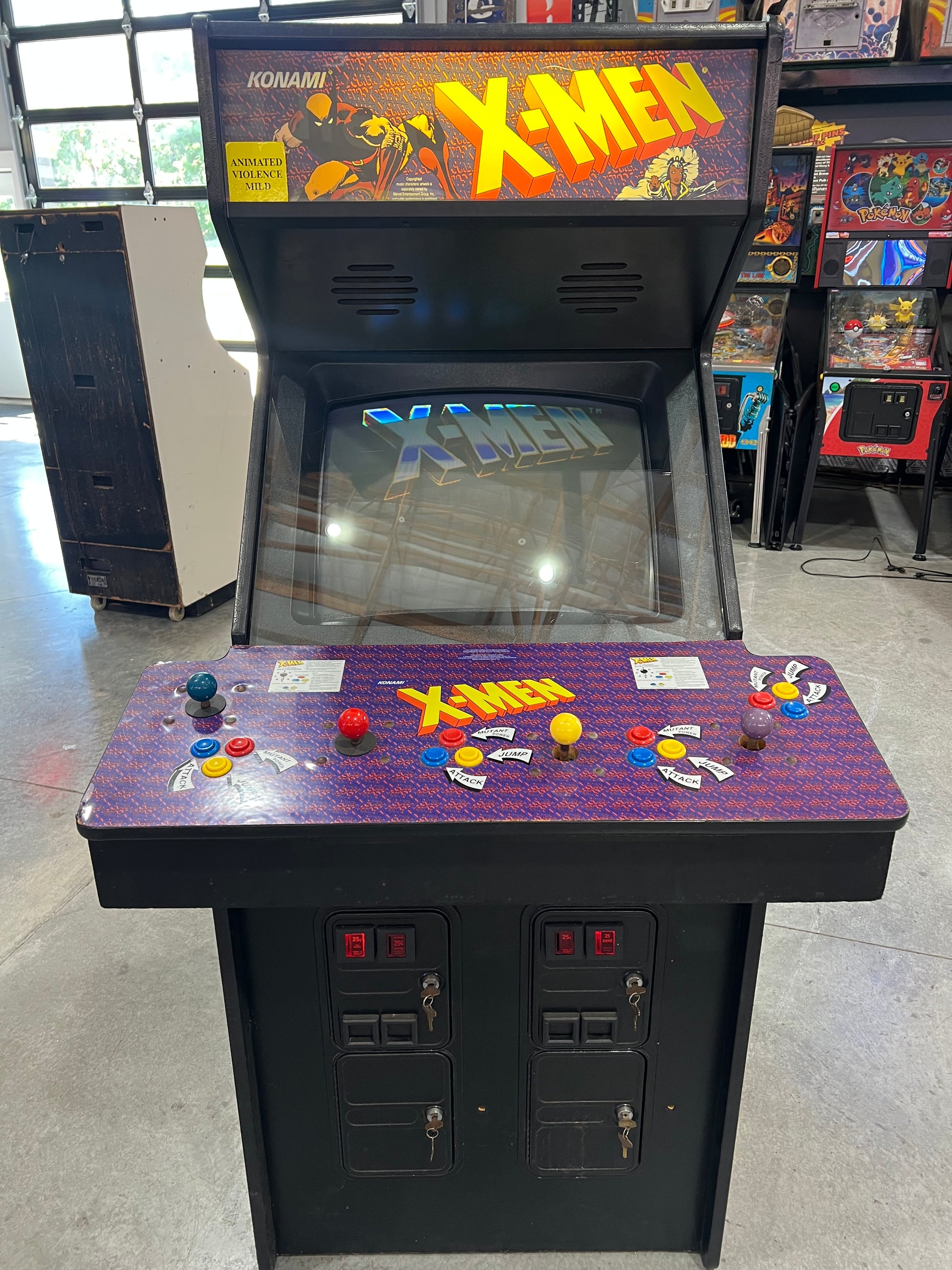 X-Men - 4 PLAYER - Konami Arcade Game! ORIGINAL! Nice Looking Arcade Cabinet - Works Great!