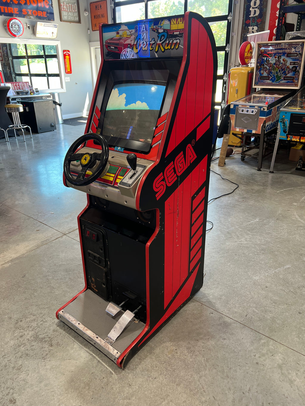 OUTRUN Cabaret (Mini) - Sega Arcade Game! ORIGINAL! Good Looking Driving Game Cabinet - Working Great! READY TO RACE!!