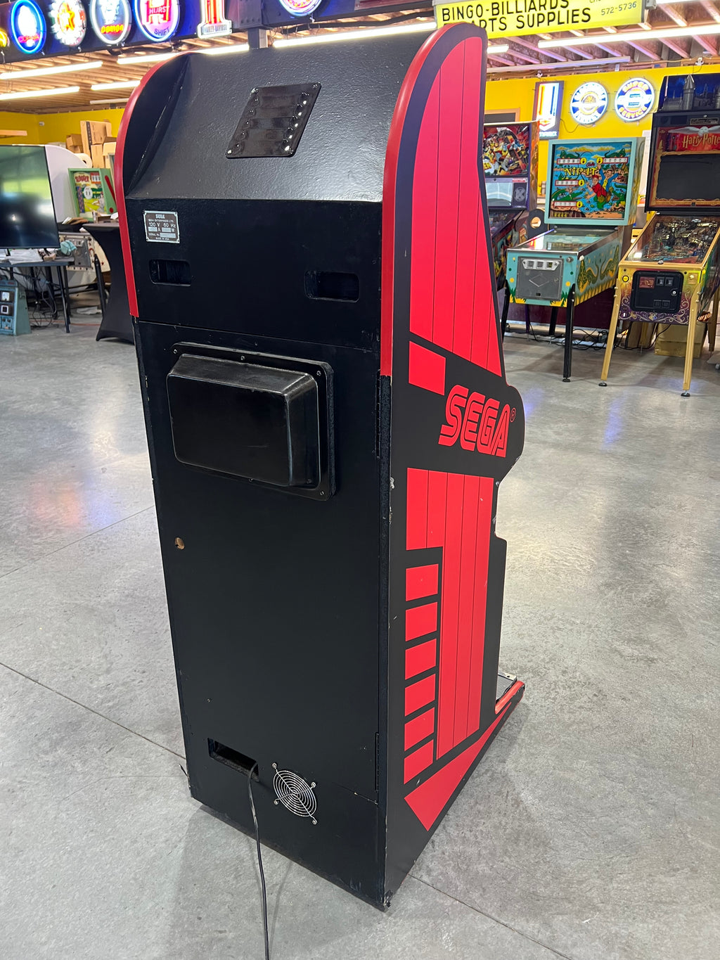 OUTRUN Cabaret (Mini) - Sega Arcade Game! ORIGINAL! Good Looking Driving Game Cabinet - Working Great! READY TO RACE!!