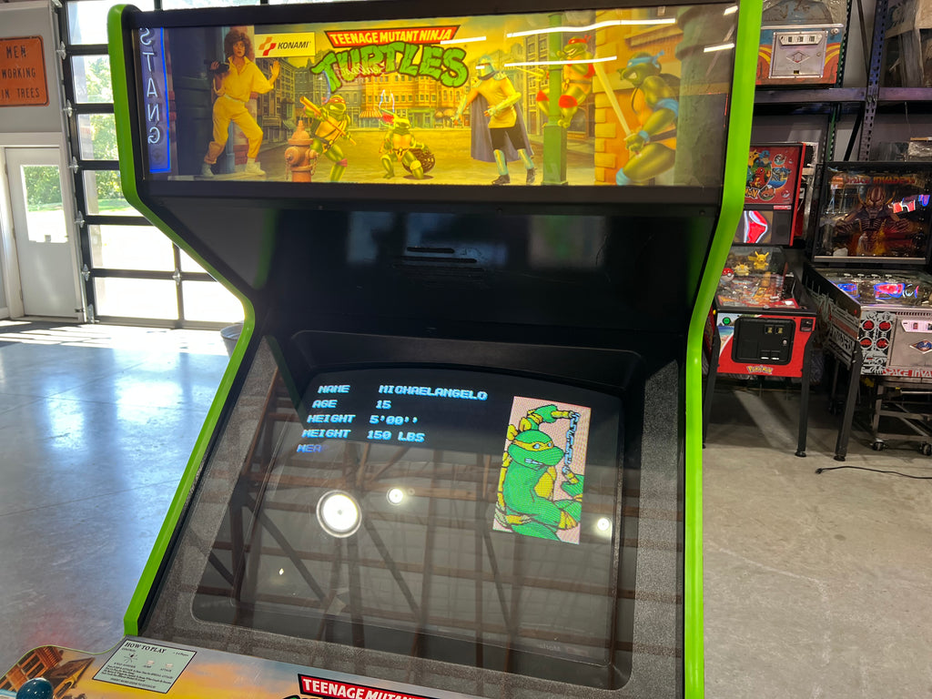 TEENAGE MUTANT NINJA TURTLES - 4 PLAYER - The OG -  Konami Arcade Game! ORIGINAL! Good Looking Arcade Cabinet - TMNT- TNT - Working Great!