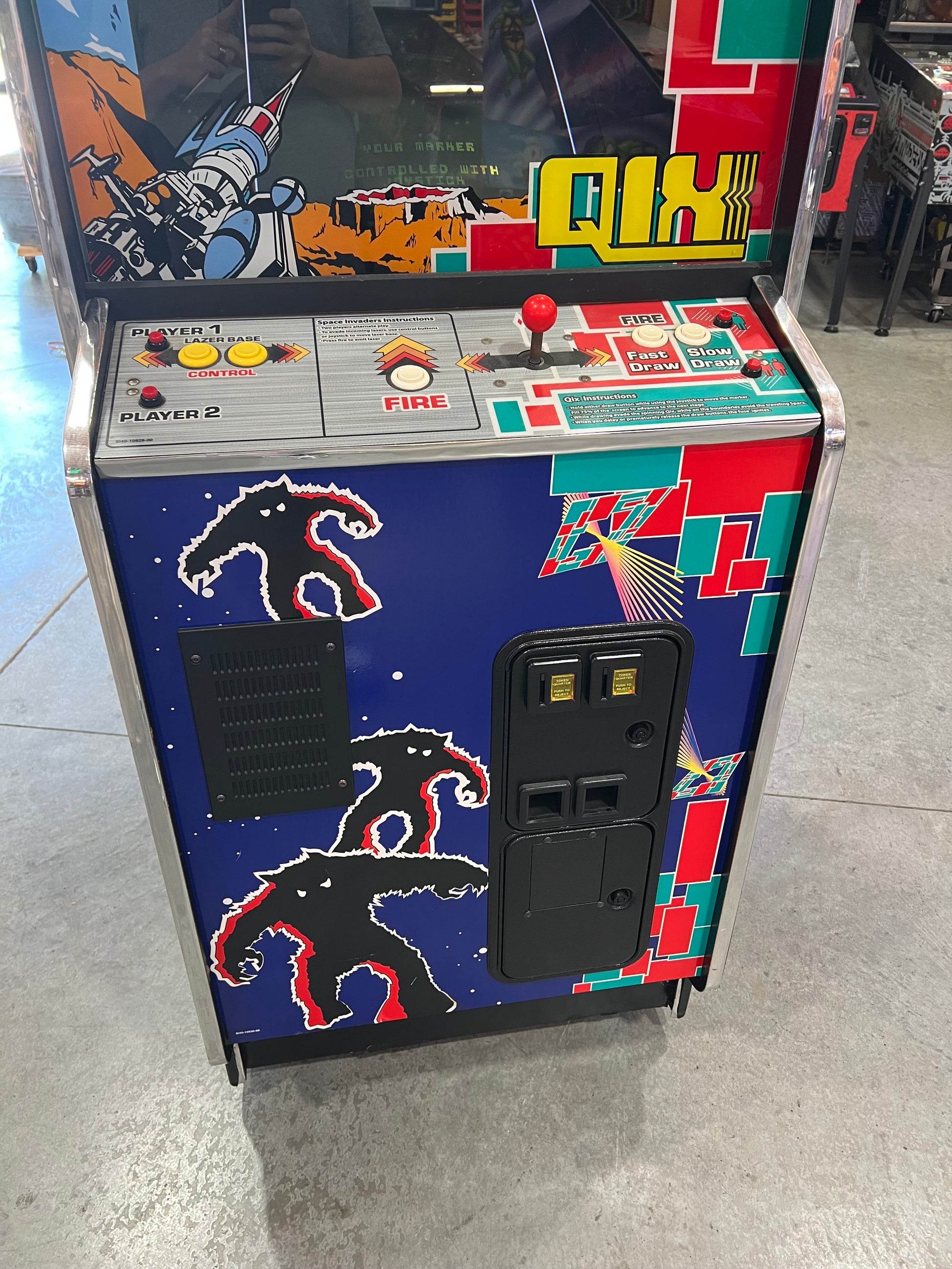 SPACE INVADERS / QIX COMBO Taito Reunion Arcade Game - Works 100% - Two All Time Greats in One Cabinet!