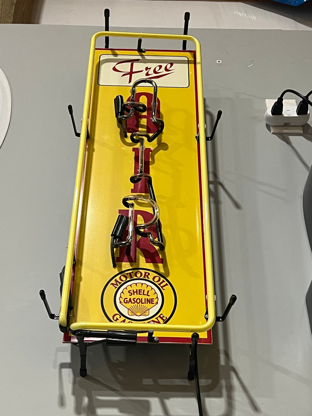 FREE AIR GAS NEON SIGN - Ready for Your Garage, Game Room or Man Cave!! REAL NEON!