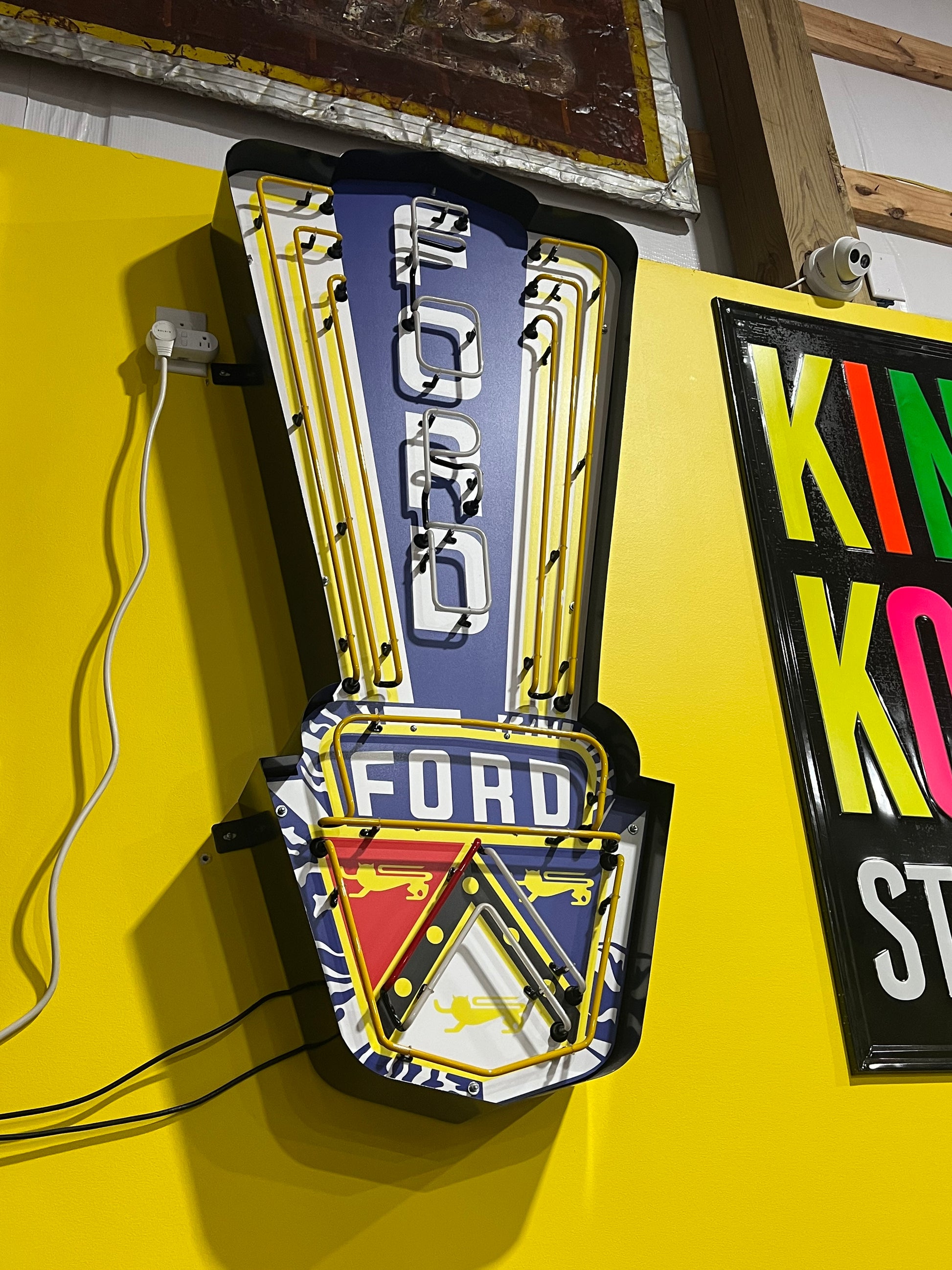 FORD DEALER VINTAGE STYLE LARGE 4 1/2 FT NEON CAN SIGN - Ready for Your Garage, Game Room or Man Cave!! REAL NEON!