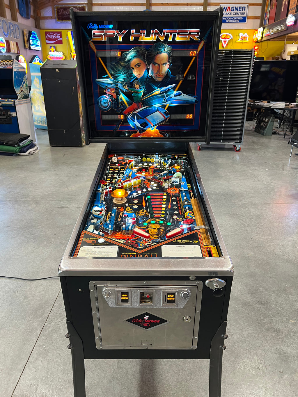 SPY HUNTER - 1986 Bally Pinball Machine - WORKS 100% - VERY VERY Nice Example of This Title!