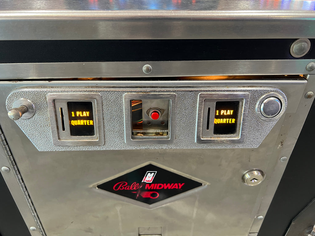 SPY HUNTER - 1986 Bally Pinball Machine - WORKS 100% - VERY VERY Nice Example of This Title!
