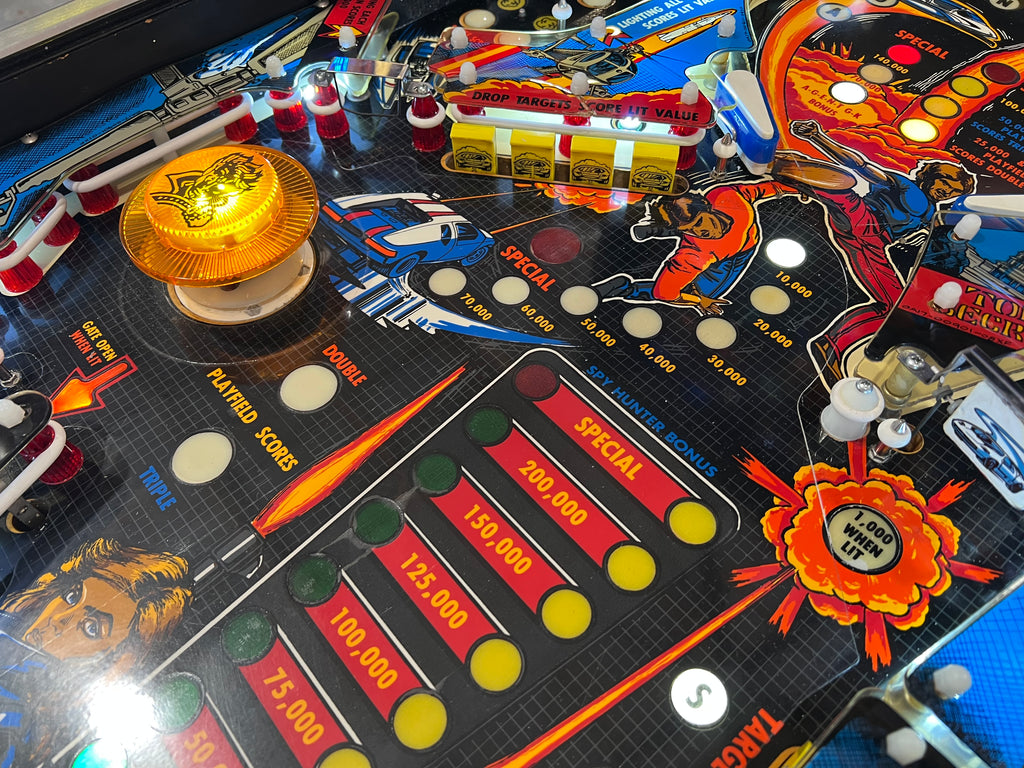 SPY HUNTER - 1986 Bally Pinball Machine - WORKS 100% - VERY VERY Nice Example of This Title!