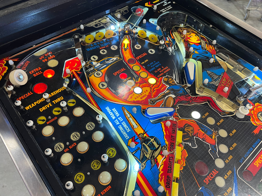 SPY HUNTER - 1986 Bally Pinball Machine - WORKS 100% - VERY VERY Nice Example of This Title!
