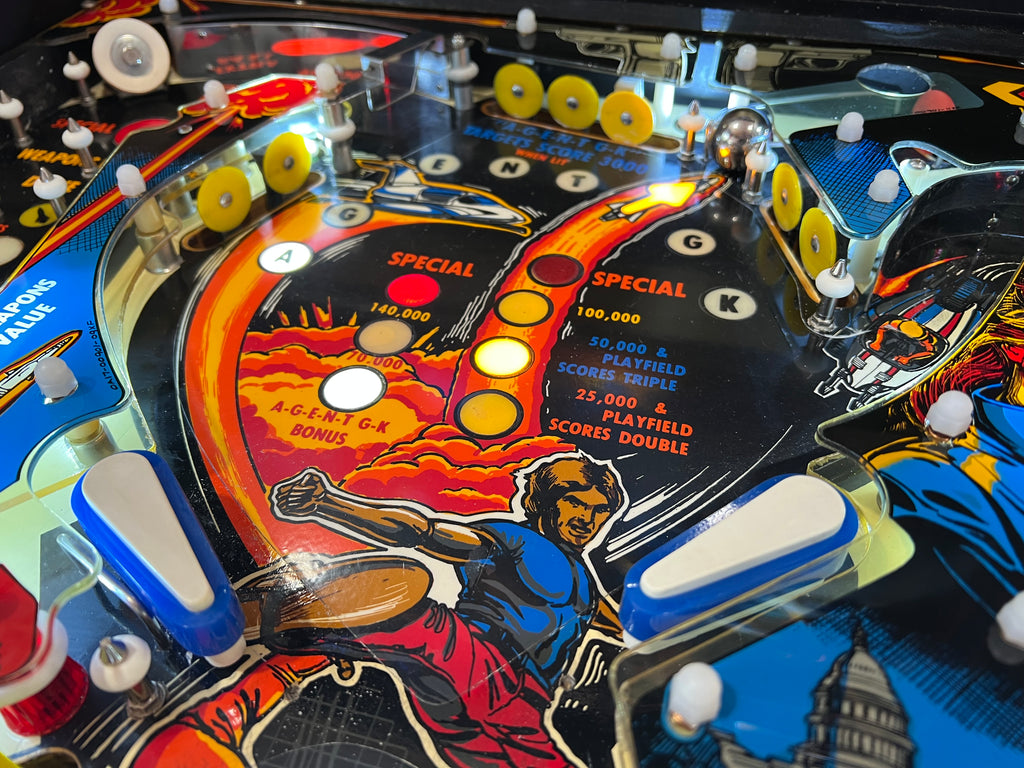 SPY HUNTER - 1986 Bally Pinball Machine - WORKS 100% - VERY VERY Nice Example of This Title!