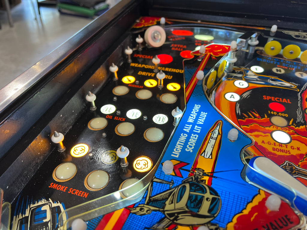 SPY HUNTER - 1986 Bally Pinball Machine - WORKS 100% - VERY VERY Nice Example of This Title!
