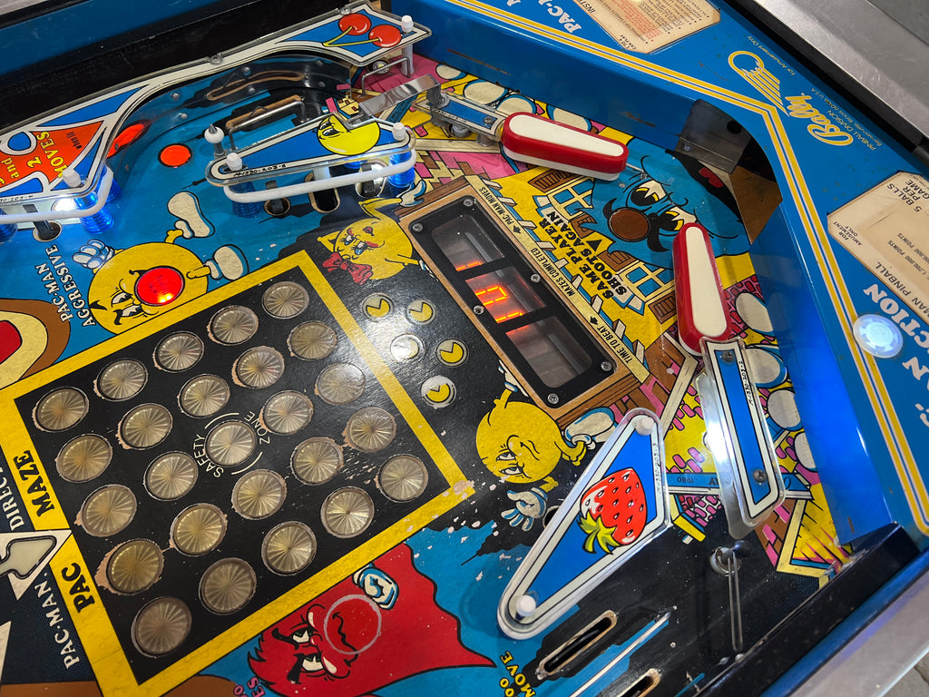 MR and MS PACMAN PINBALL - 1982 Bally Pinball Machine - Shopped and Working 100%