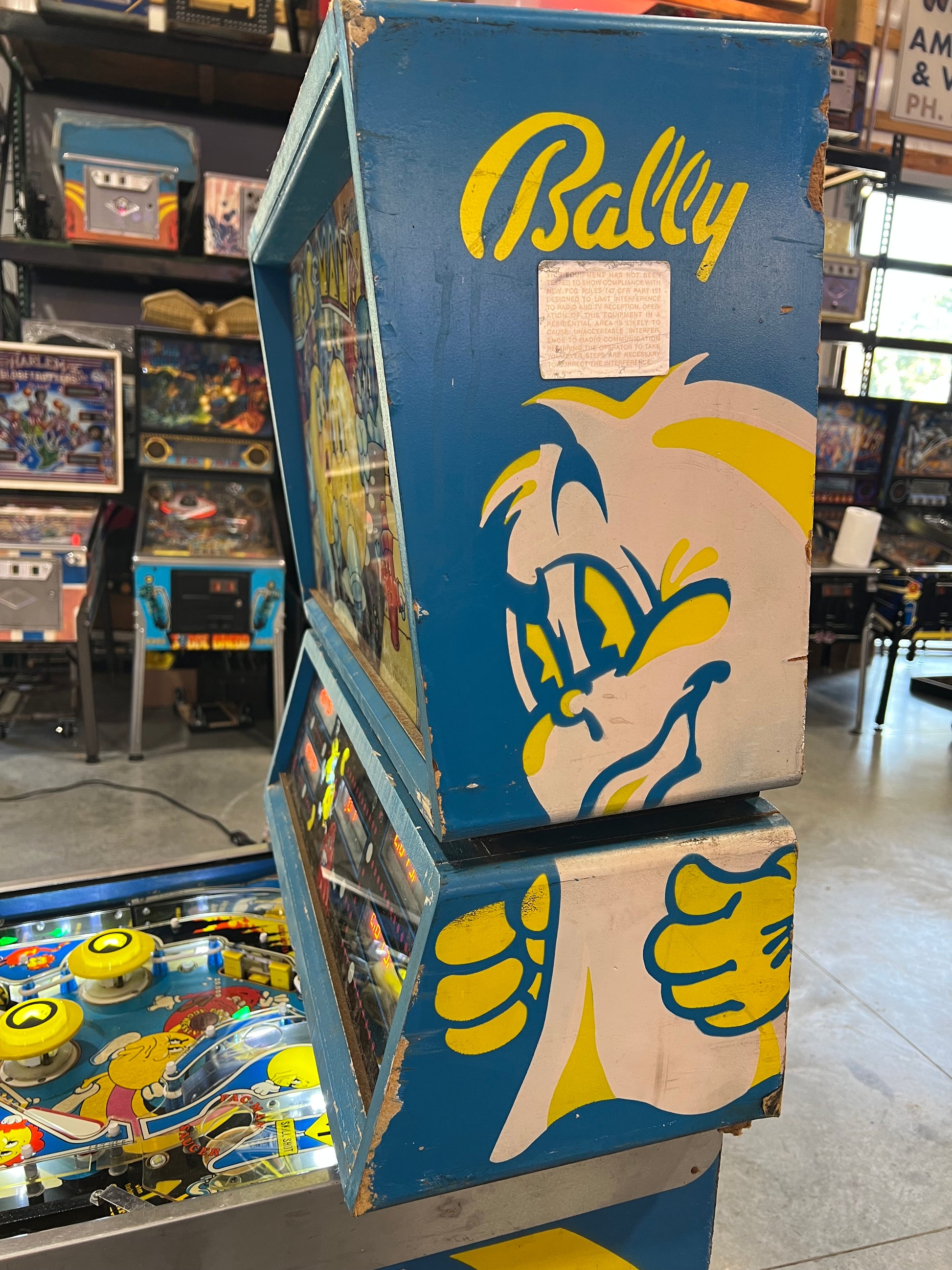 MR and MS PACMAN PINBALL - 1982 Bally Pinball Machine - Shopped and Working 100%