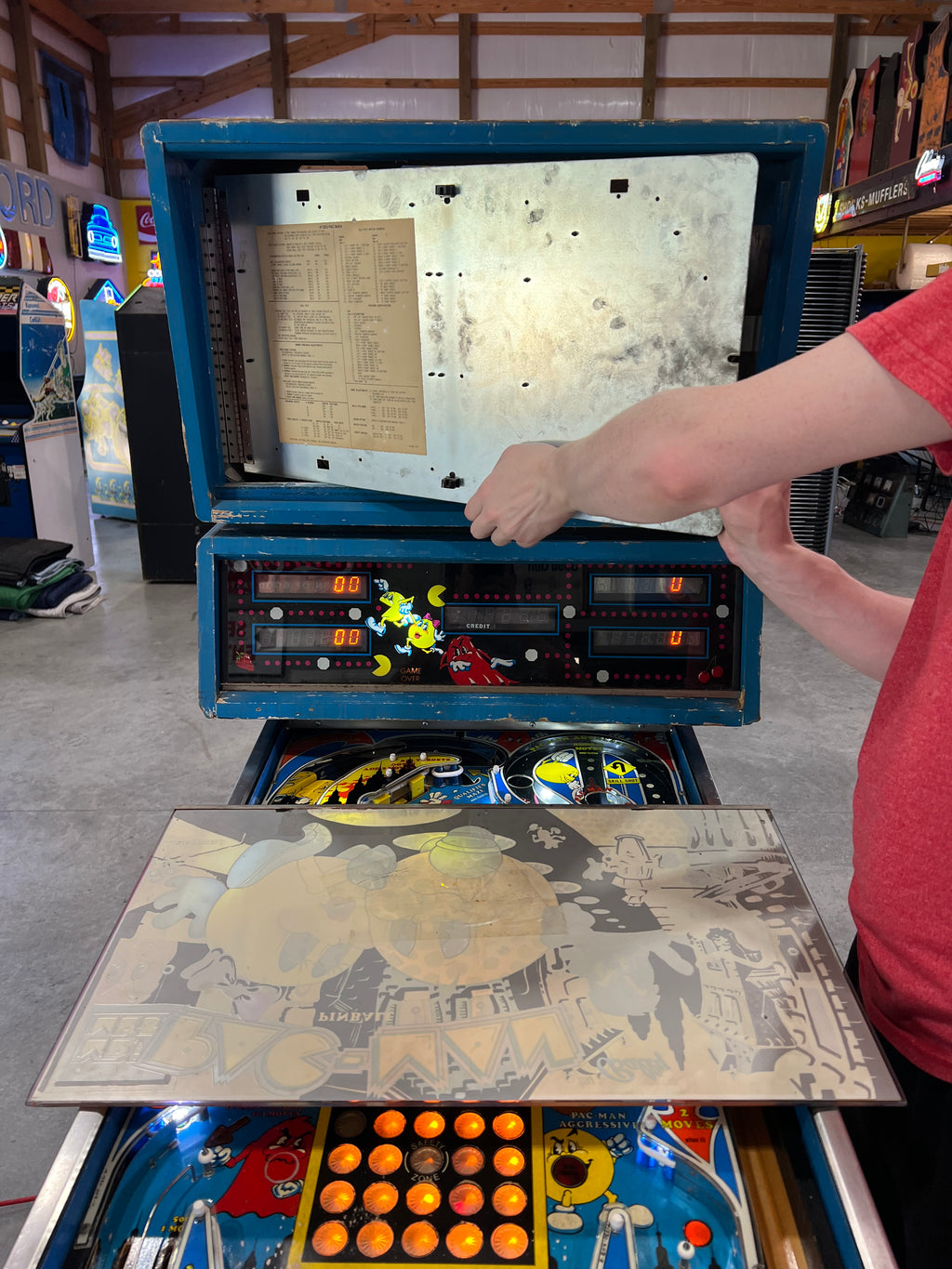 MR and MS PACMAN PINBALL - 1982 Bally Pinball Machine - Shopped and Working 100%