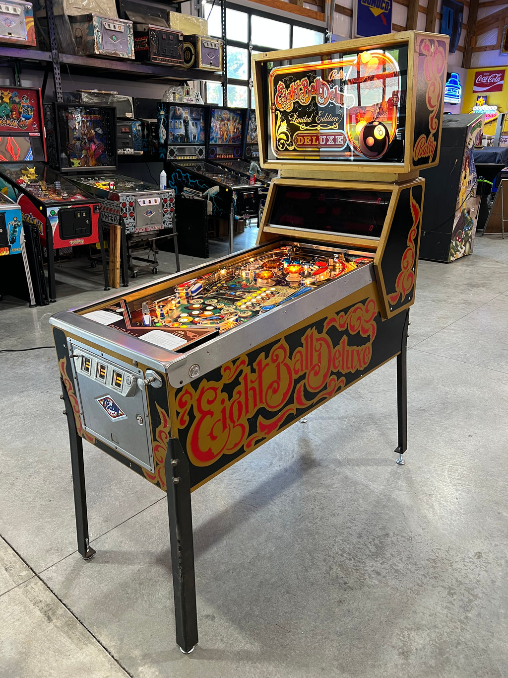 EIGHT BALL DELUXE LIMITED EDITION - 1982 Bally Pinball Machine - WORKS 100% - THE BEST GAME FROM THE PERIOD! - THE ORIGINAL LE!