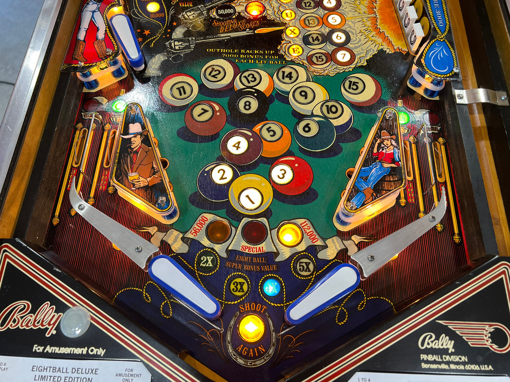 EIGHT BALL DELUXE LIMITED EDITION - 1982 Bally Pinball Machine - WORKS 100% - THE BEST GAME FROM THE PERIOD! - THE ORIGINAL LE!