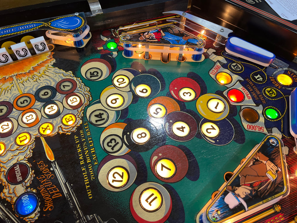 EIGHT BALL DELUXE LIMITED EDITION - 1982 Bally Pinball Machine - WORKS 100% - THE BEST GAME FROM THE PERIOD! - THE ORIGINAL LE!