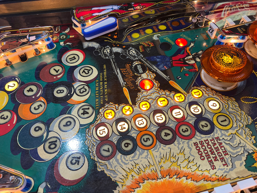 EIGHT BALL DELUXE LIMITED EDITION - 1982 Bally Pinball Machine - WORKS 100% - THE BEST GAME FROM THE PERIOD! - THE ORIGINAL LE!