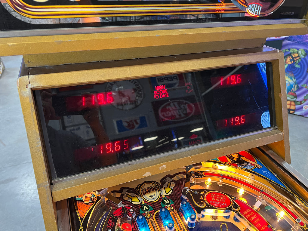 EIGHT BALL DELUXE LIMITED EDITION - 1982 Bally Pinball Machine - WORKS 100% - THE BEST GAME FROM THE PERIOD! - THE ORIGINAL LE!
