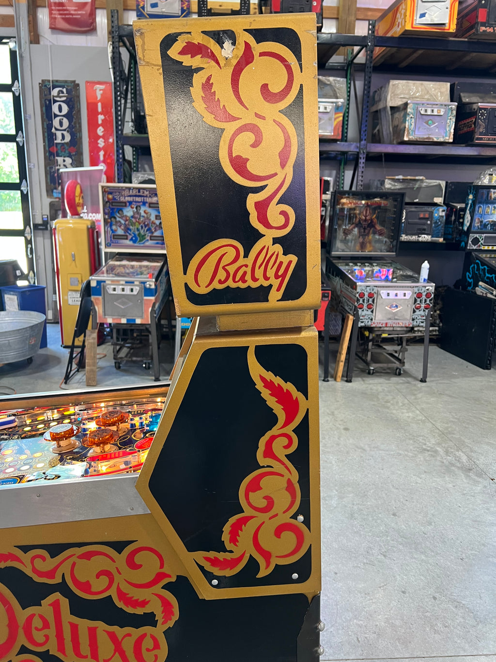 EIGHT BALL DELUXE LIMITED EDITION - 1982 Bally Pinball Machine - WORKS 100% - THE BEST GAME FROM THE PERIOD! - THE ORIGINAL LE!