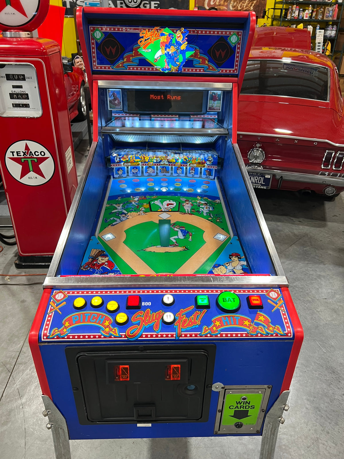 Slugfest 1991 Pitch and Bat Williams Pinball Machine - WORKS 100% - Nice Game DISPENSES BASEBALL CARDS!!! Card Shop Ready!