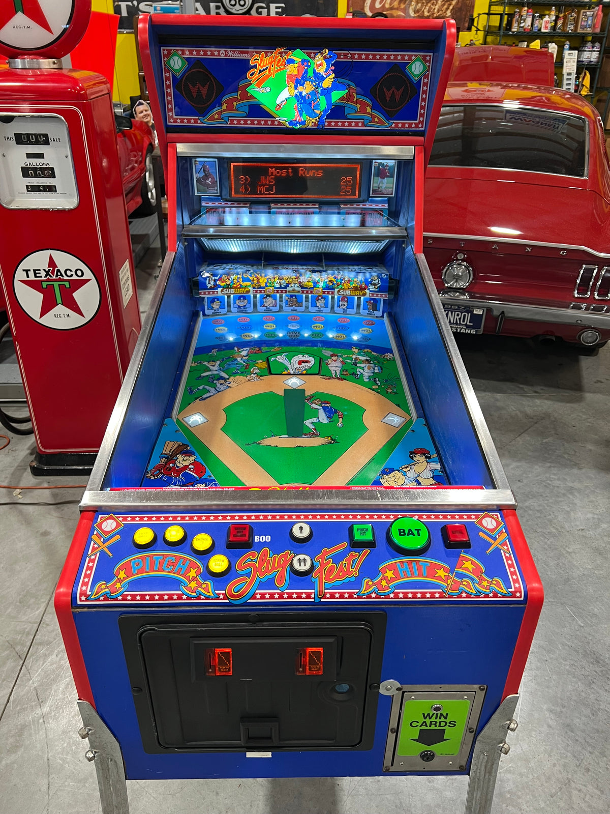 Slugfest 1991 Pitch and Bat Williams Pinball Machine - WORKS 100% - Nice Game DISPENSES BASEBALL CARDS!!! Card Shop Ready!