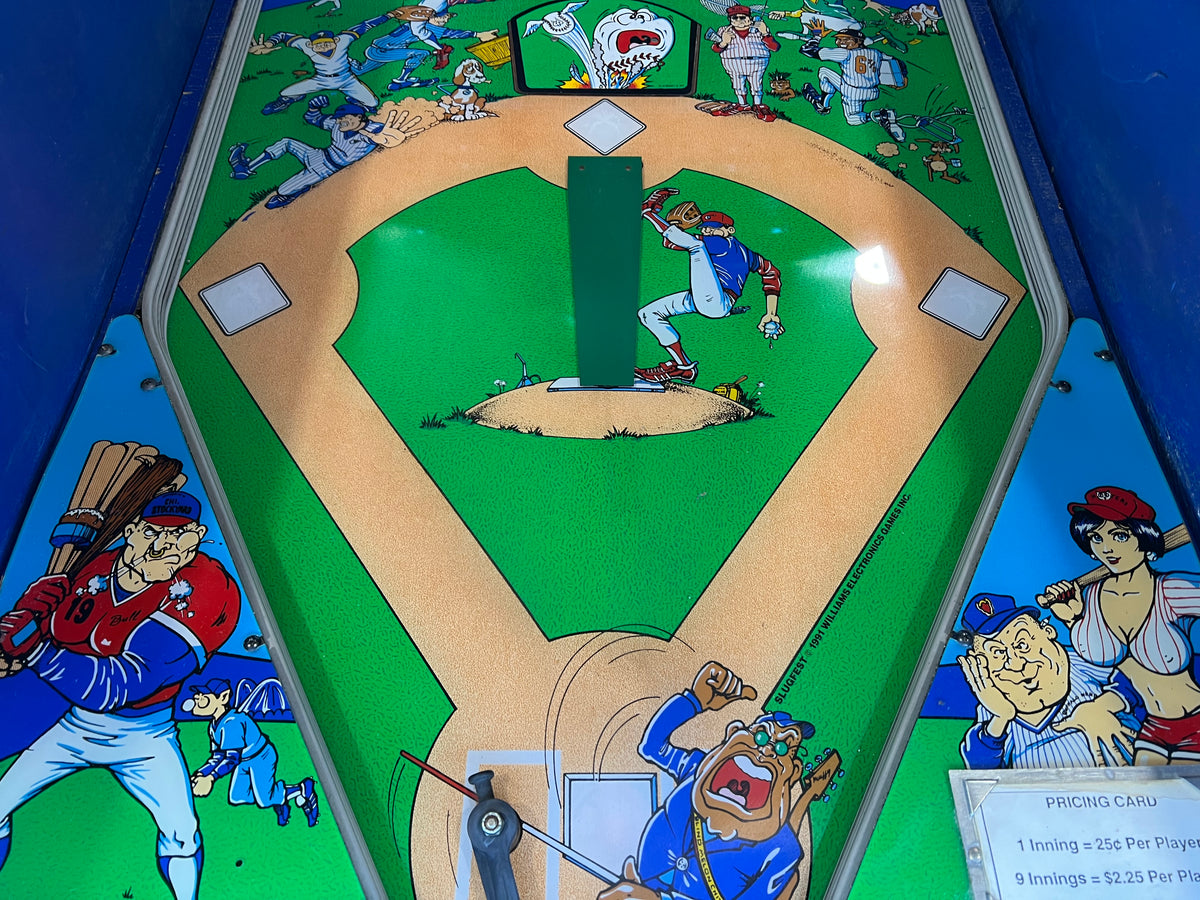Slugfest 1991 Pitch and Bat Williams Pinball Machine - WORKS 100% - Nice Game DISPENSES BASEBALL CARDS!!! Card Shop Ready!