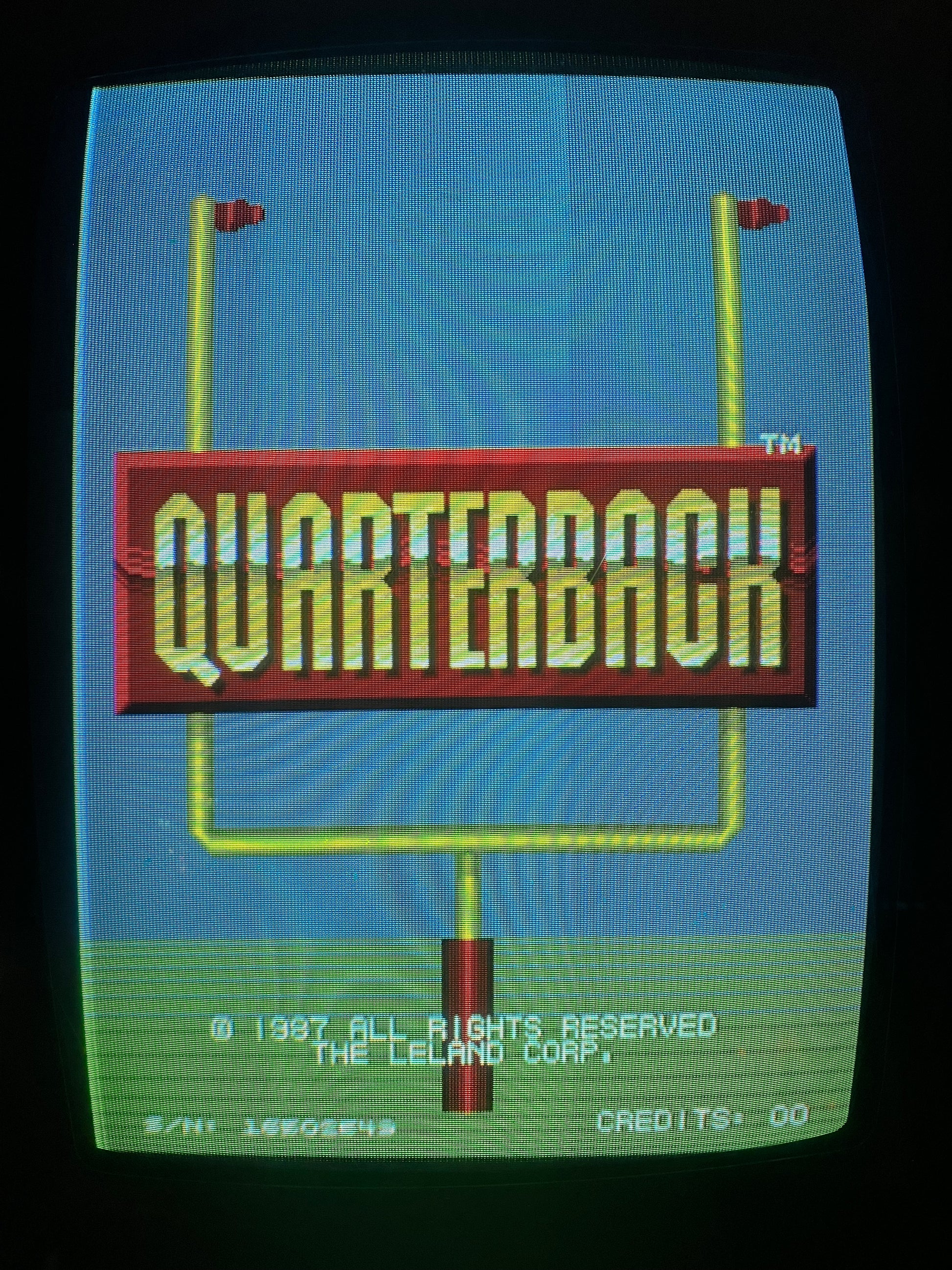 QUARTERBACK - 1987 Two Player Upright by Leland - Rare Game - Works fantastic! - USED