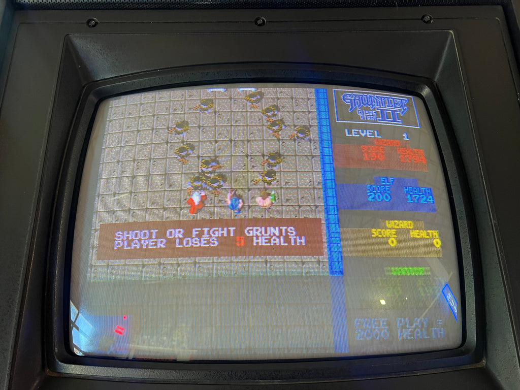 GAUNTLET - Atari 4 Player Arcade Game - Works 100% - The ORIGINAL Classic